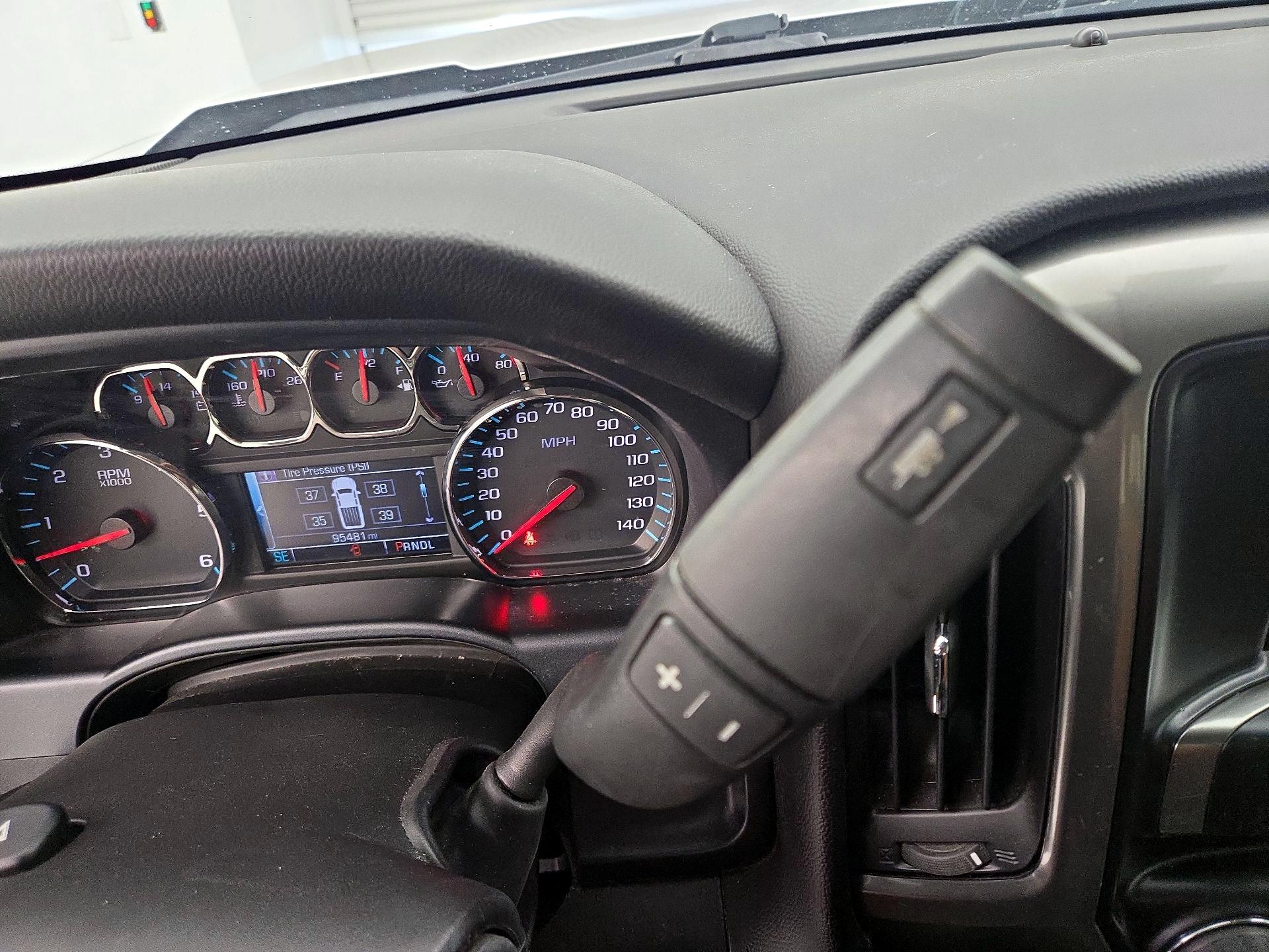 Thumbnail: 2018 Chevrolet Silverado 1500 - 17