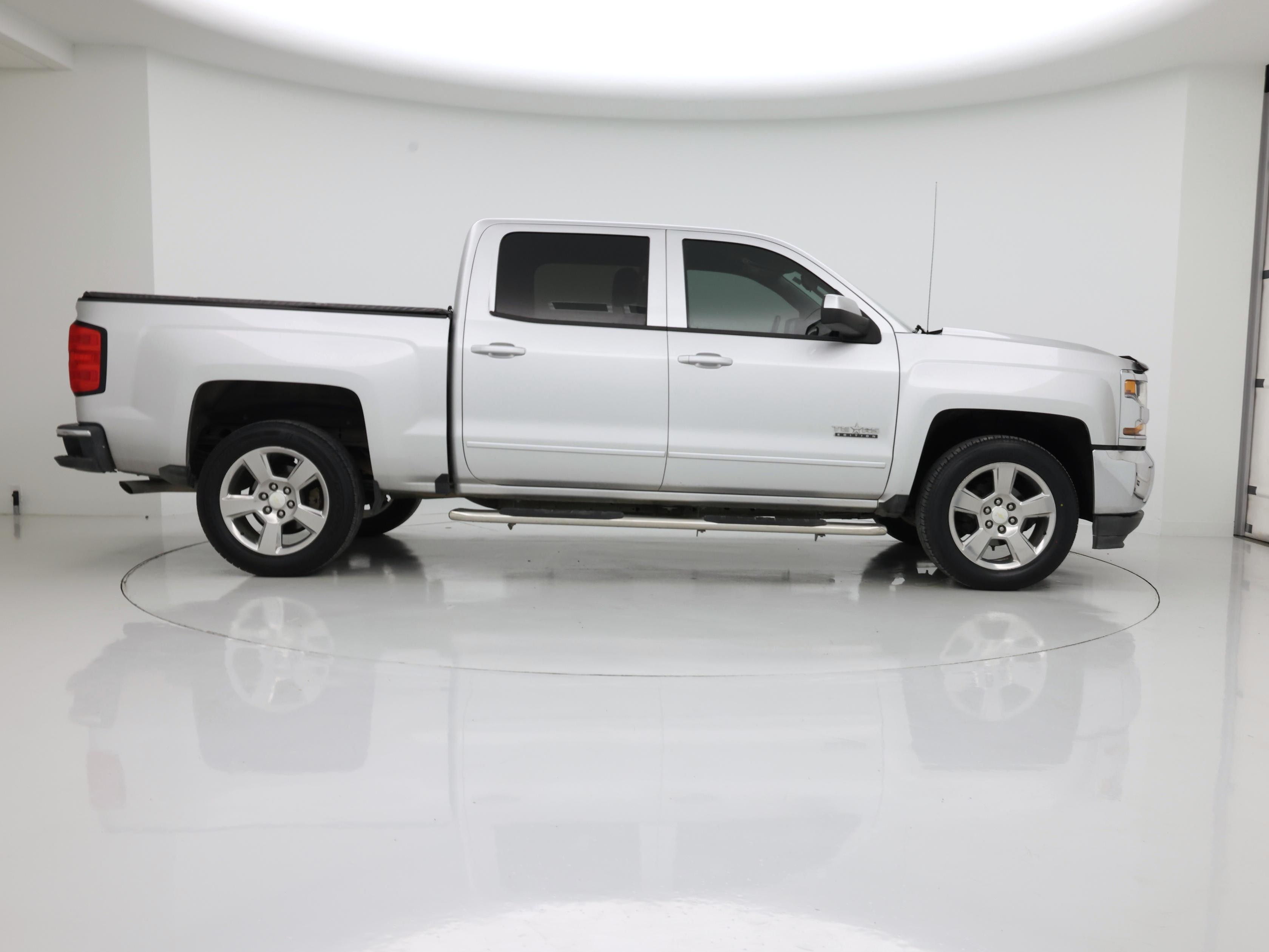 Thumbnail: 2018 Chevrolet Silverado 1500 - 7