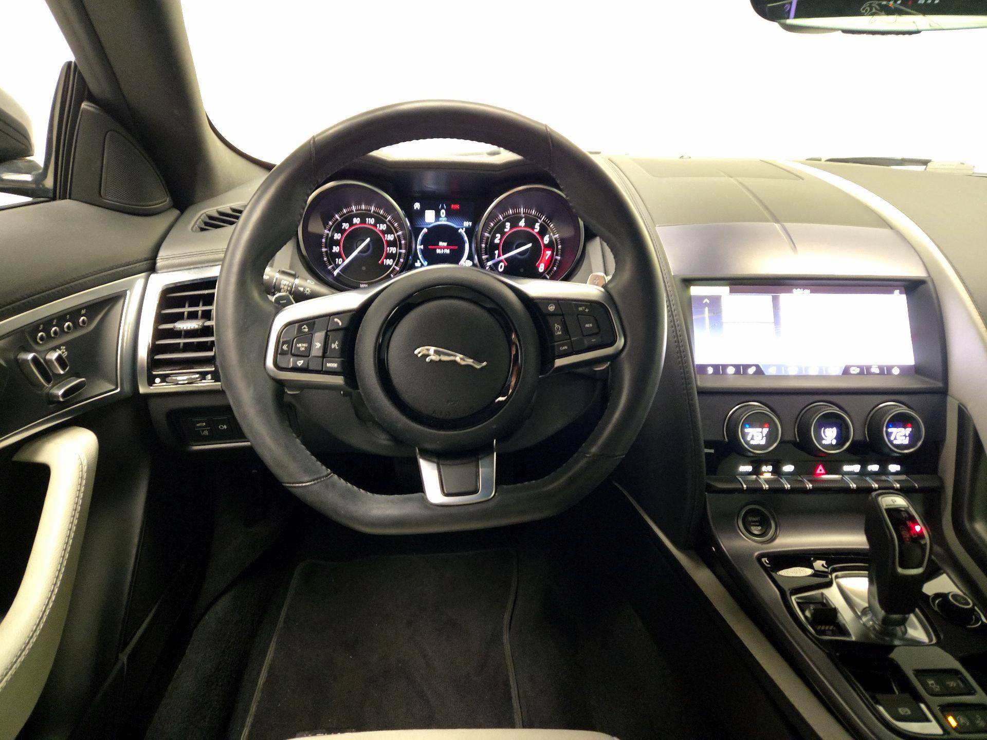 Thumbnail: 2020 Jaguar F-Type - 10