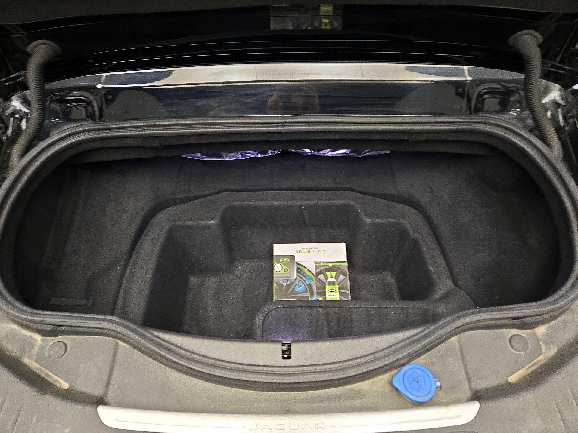 Thumbnail: 2020 Jaguar F-Type - 20