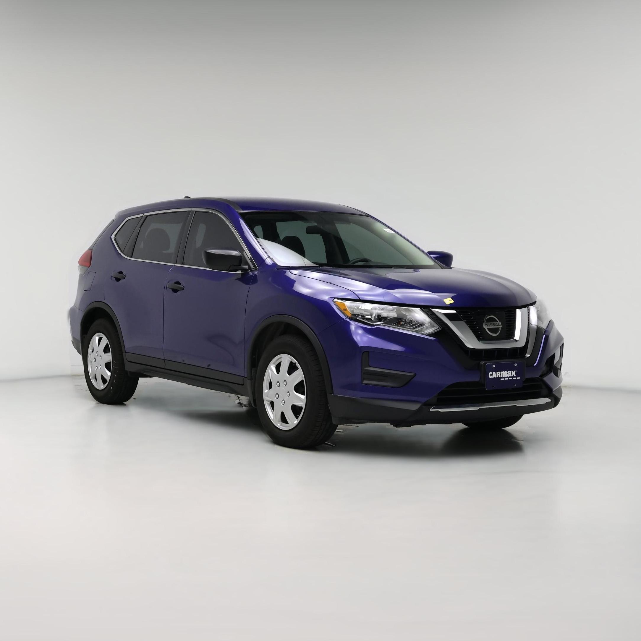 Thumbnail: 2017 Nissan Rogue - 1
