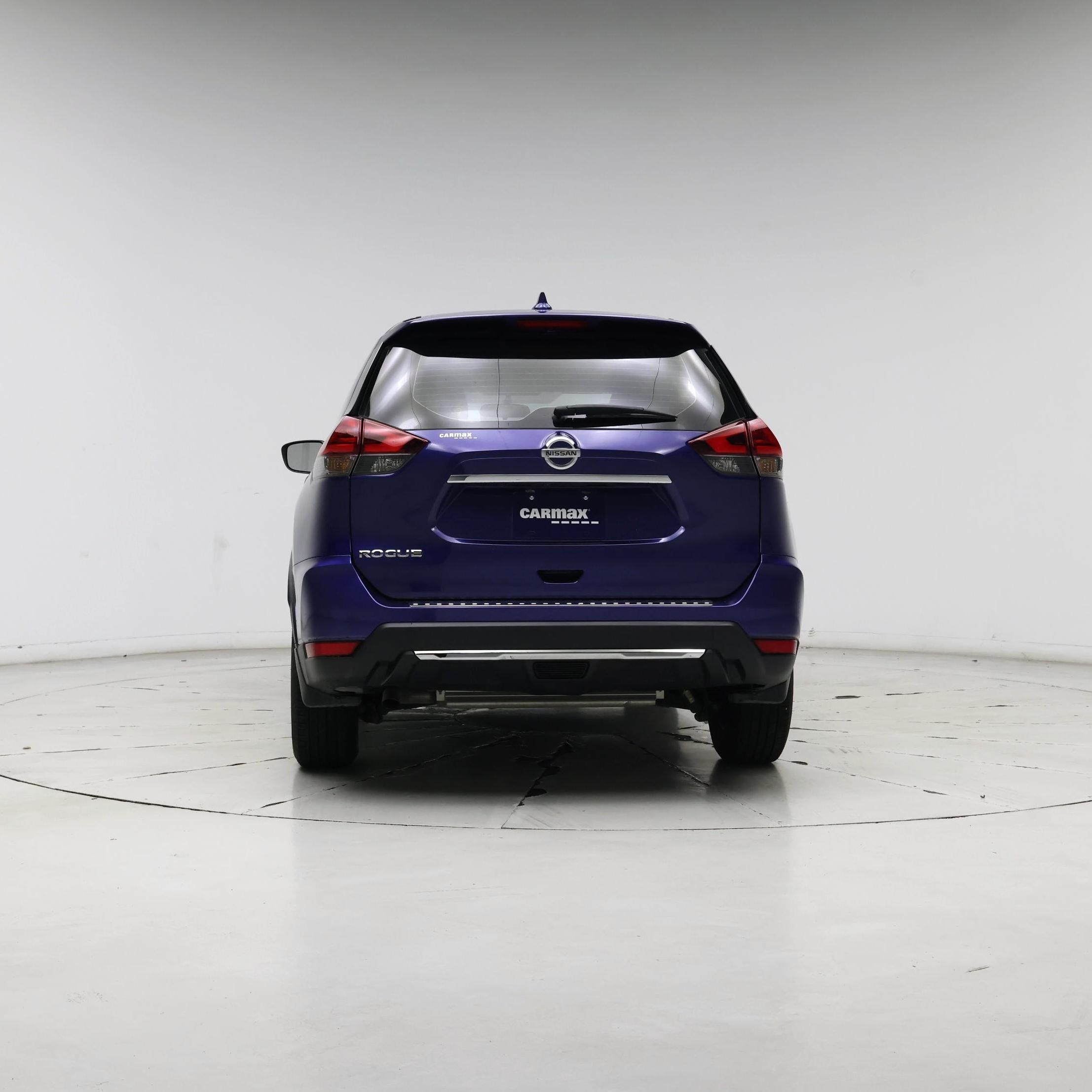 Thumbnail: 2017 Nissan Rogue - 6