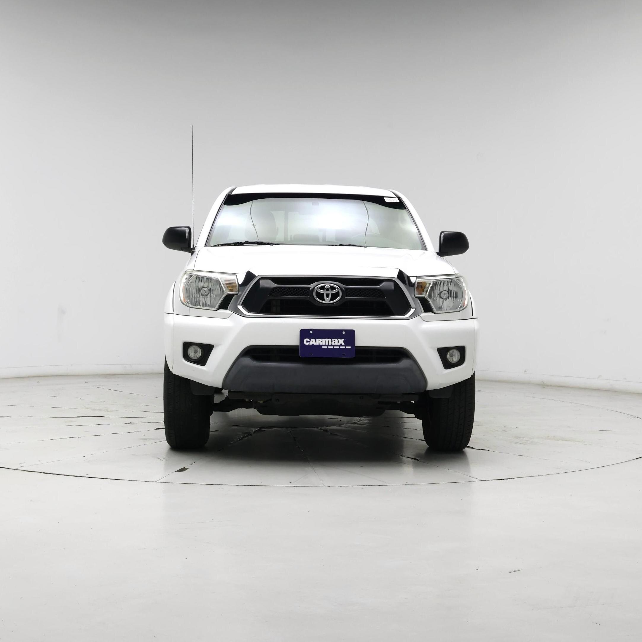 Thumbnail: 2015 Toyota Tacoma - 5