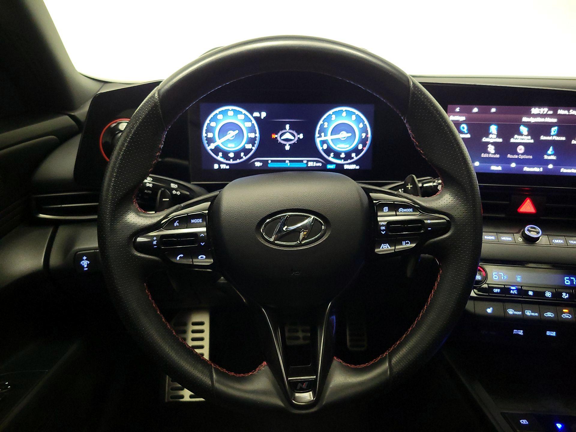 Thumbnail: 2023 Hyundai Elantra - 10