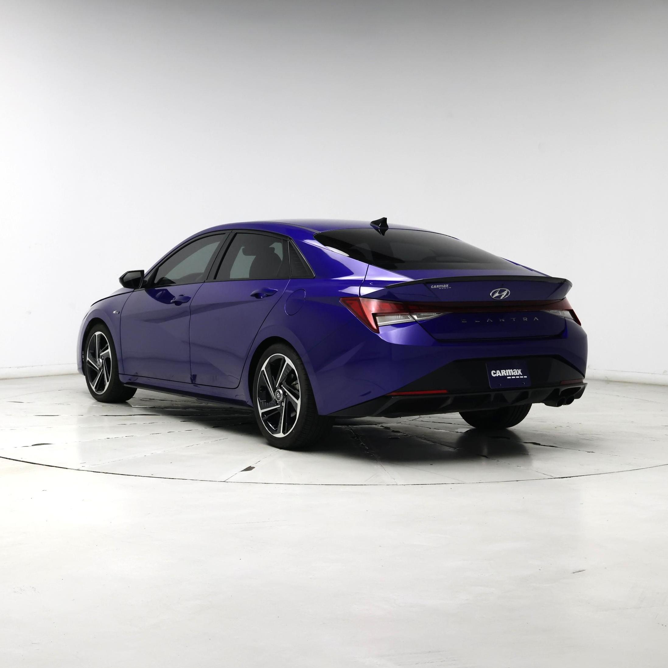 Thumbnail: 2023 Hyundai Elantra - 2
