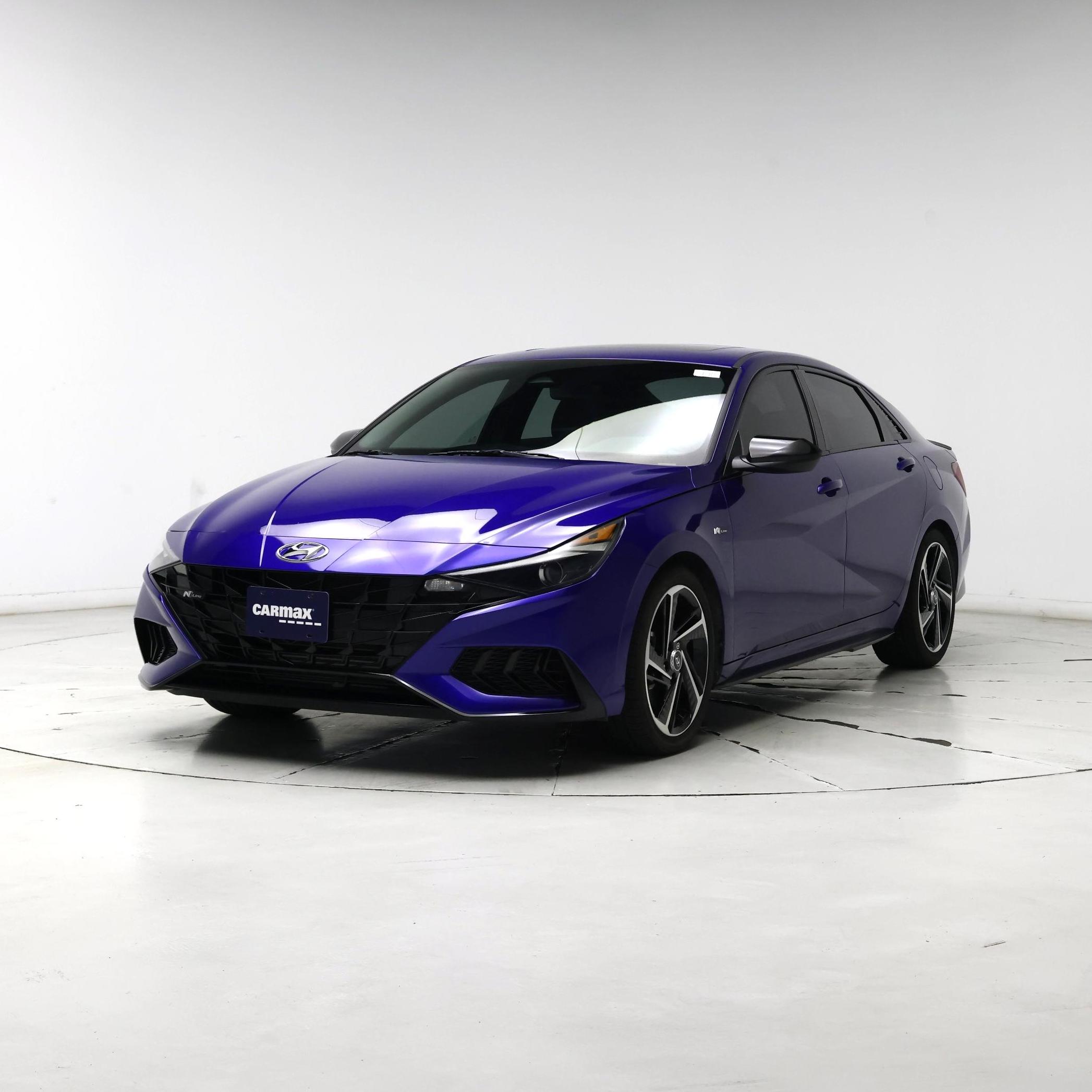 Thumbnail: 2023 Hyundai Elantra - 4
