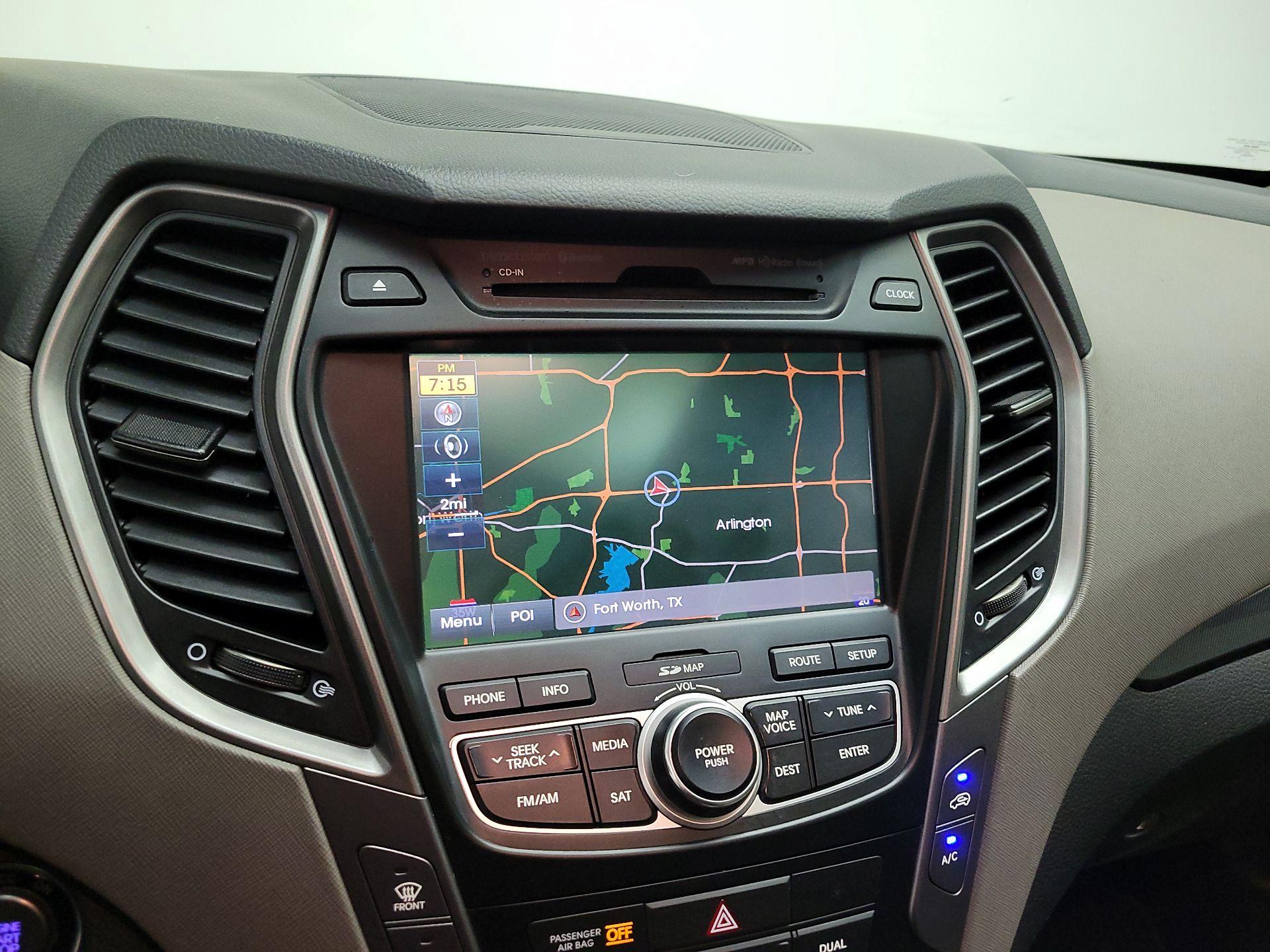 Thumbnail: 2016 Hyundai Santa Fe - 14