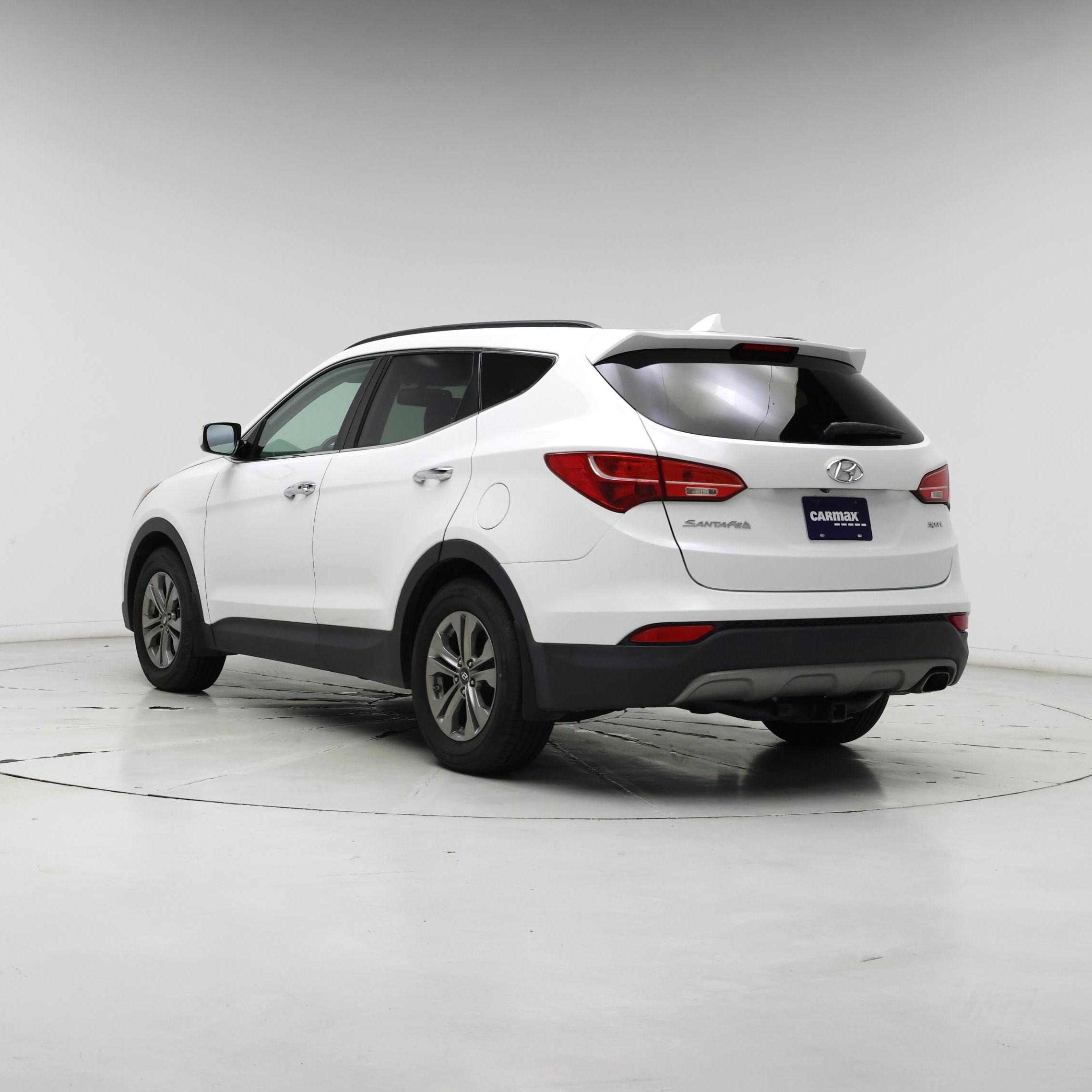 Thumbnail: 2016 Hyundai Santa Fe - 2