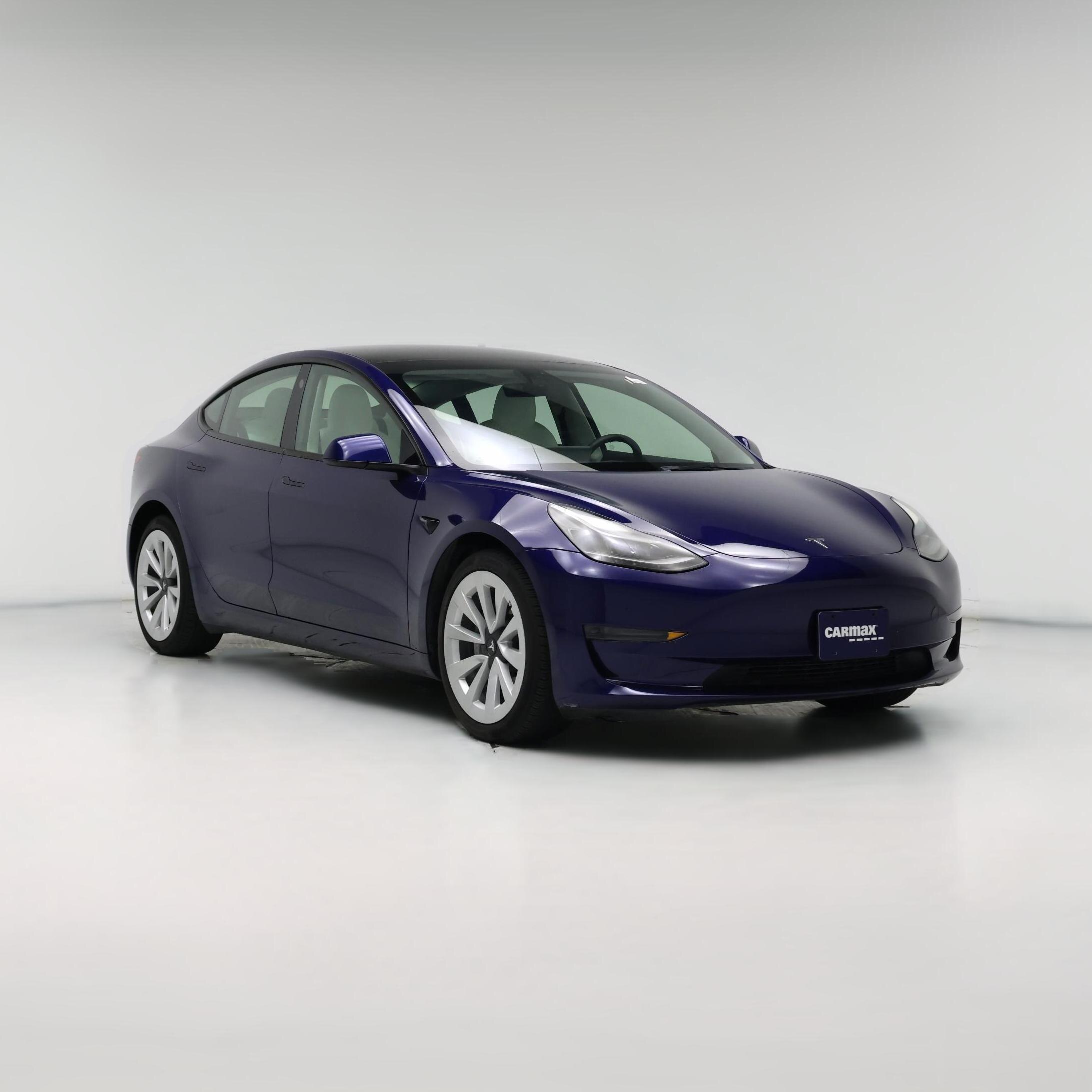 Thumbnail: 2023 Tesla Model 3 - 1