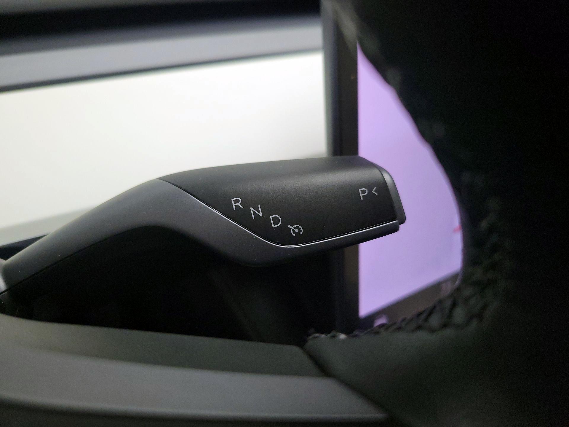 Thumbnail: 2023 Tesla Model 3 - 17