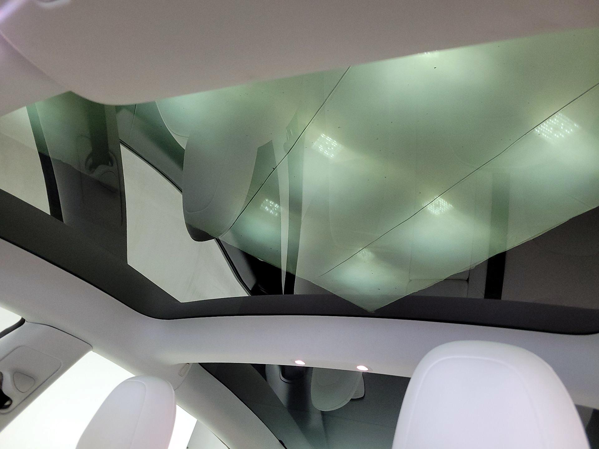 Thumbnail: 2023 Tesla Model 3 - 18