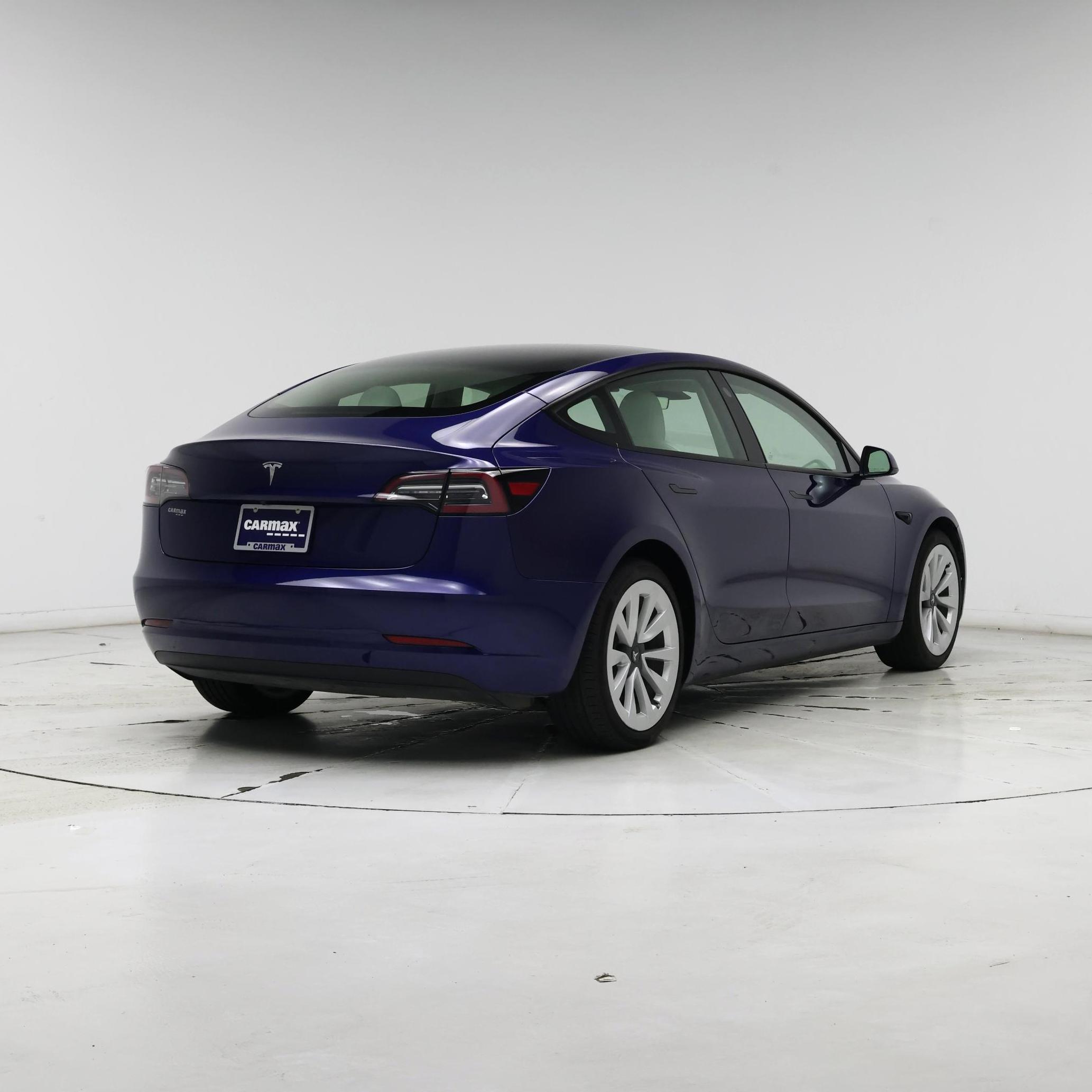 Thumbnail: 2023 Tesla Model 3 - 8