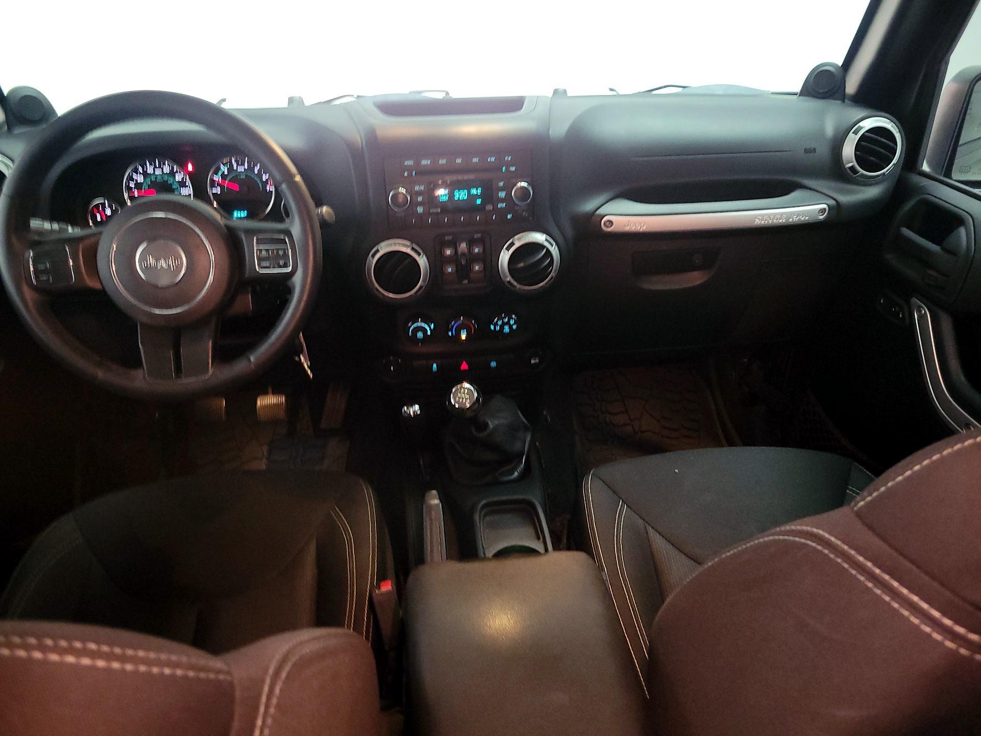 Thumbnail: 2014 Jeep Wrangler - 9