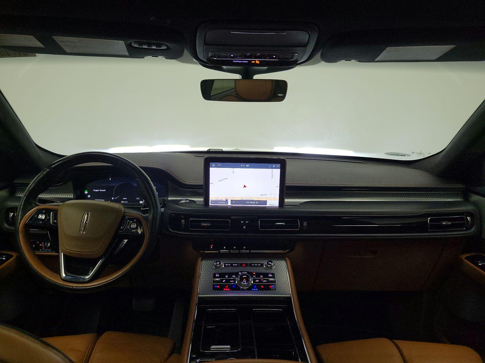 Thumbnail: 2020 Lincoln Aviator - 9