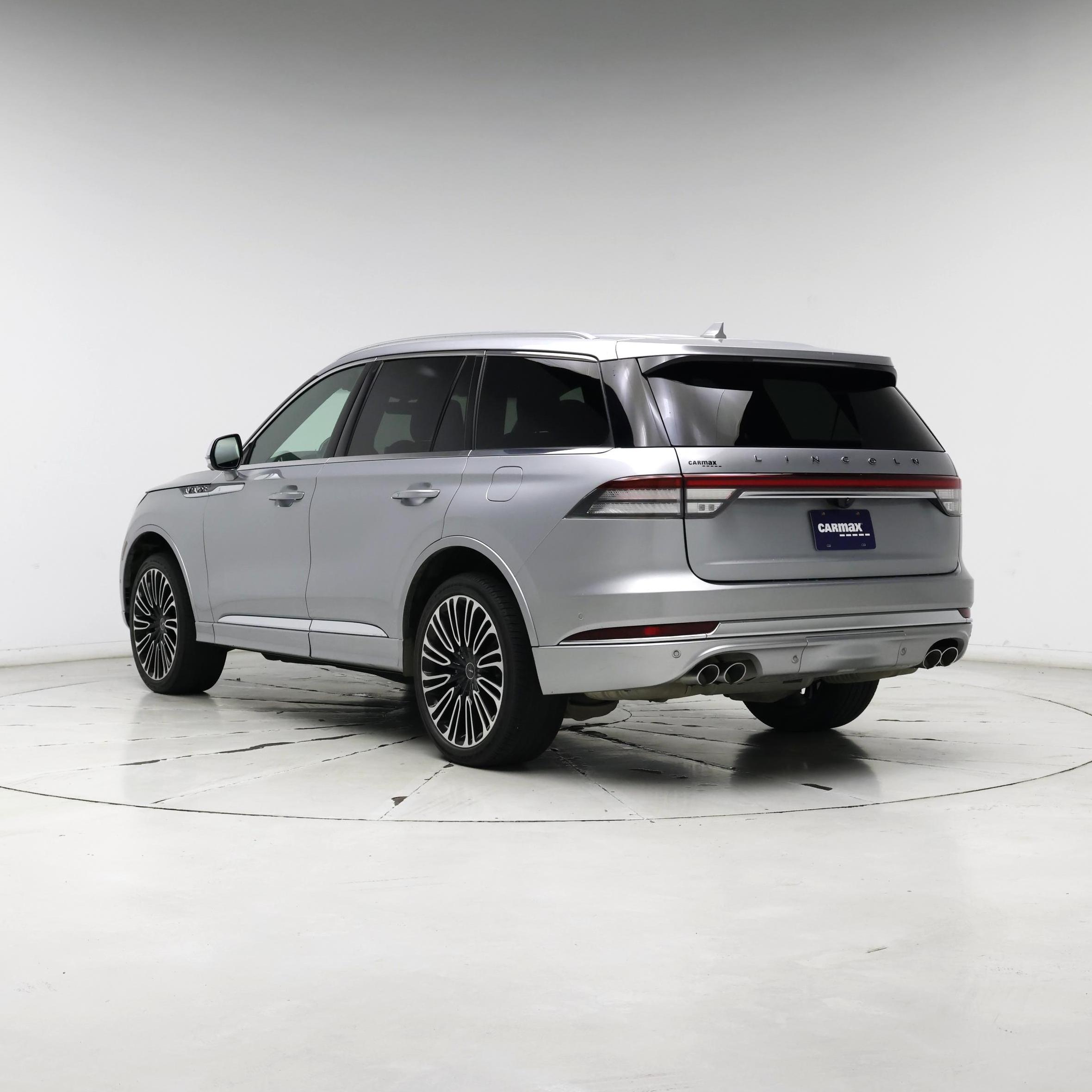 Thumbnail: 2020 Lincoln Aviator - 2
