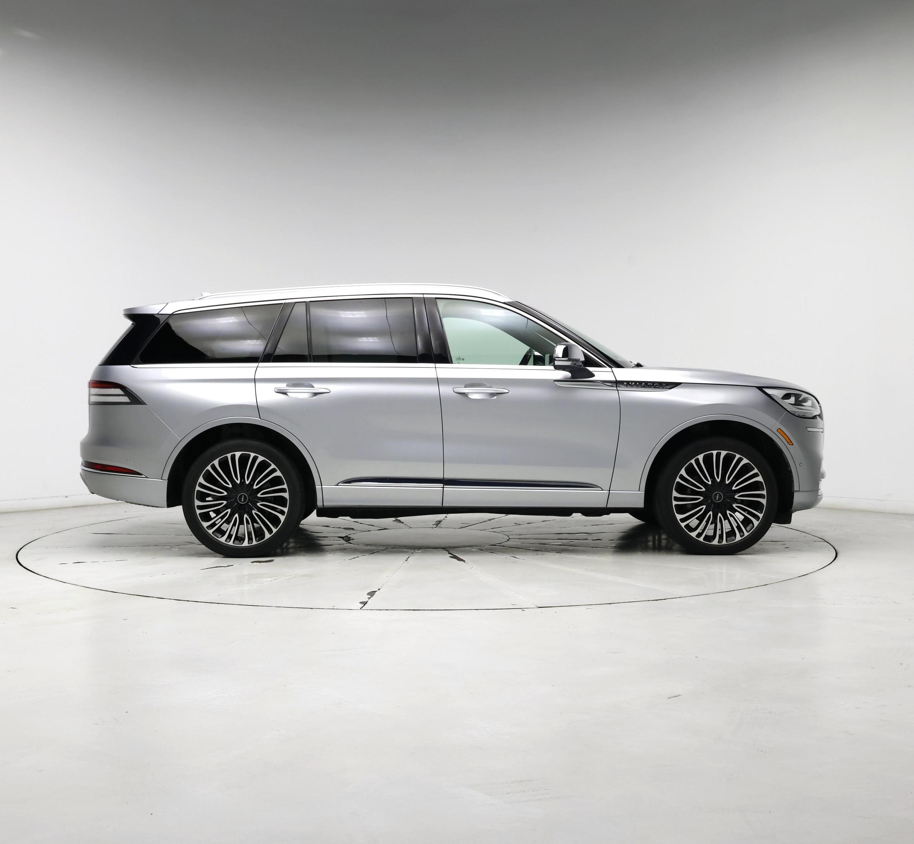 Thumbnail: 2020 Lincoln Aviator - 7