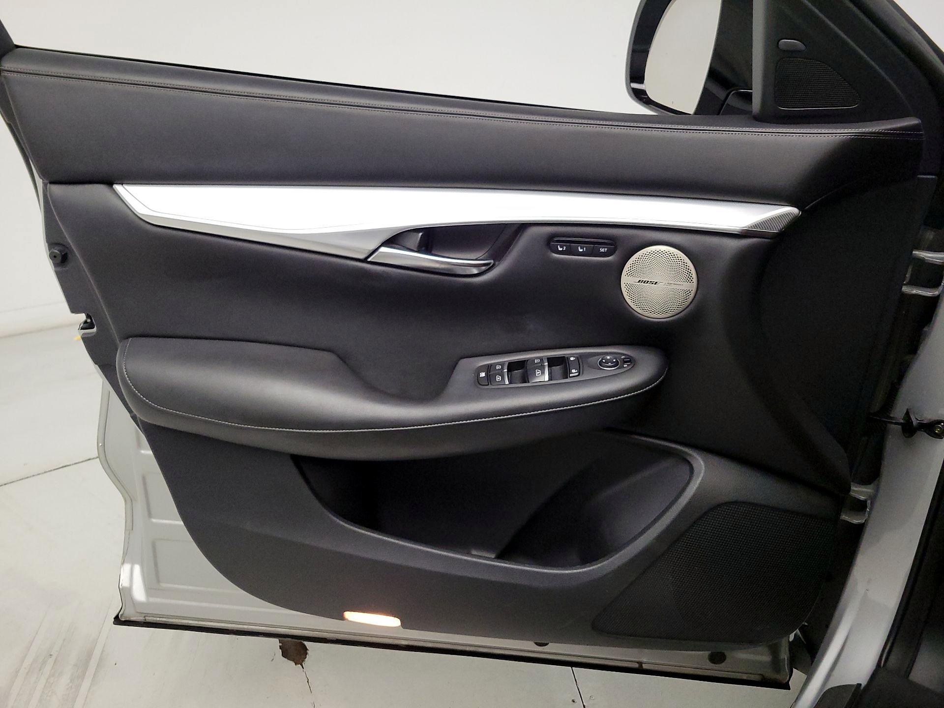 Thumbnail: 2019 INFINITI QX50 - 12