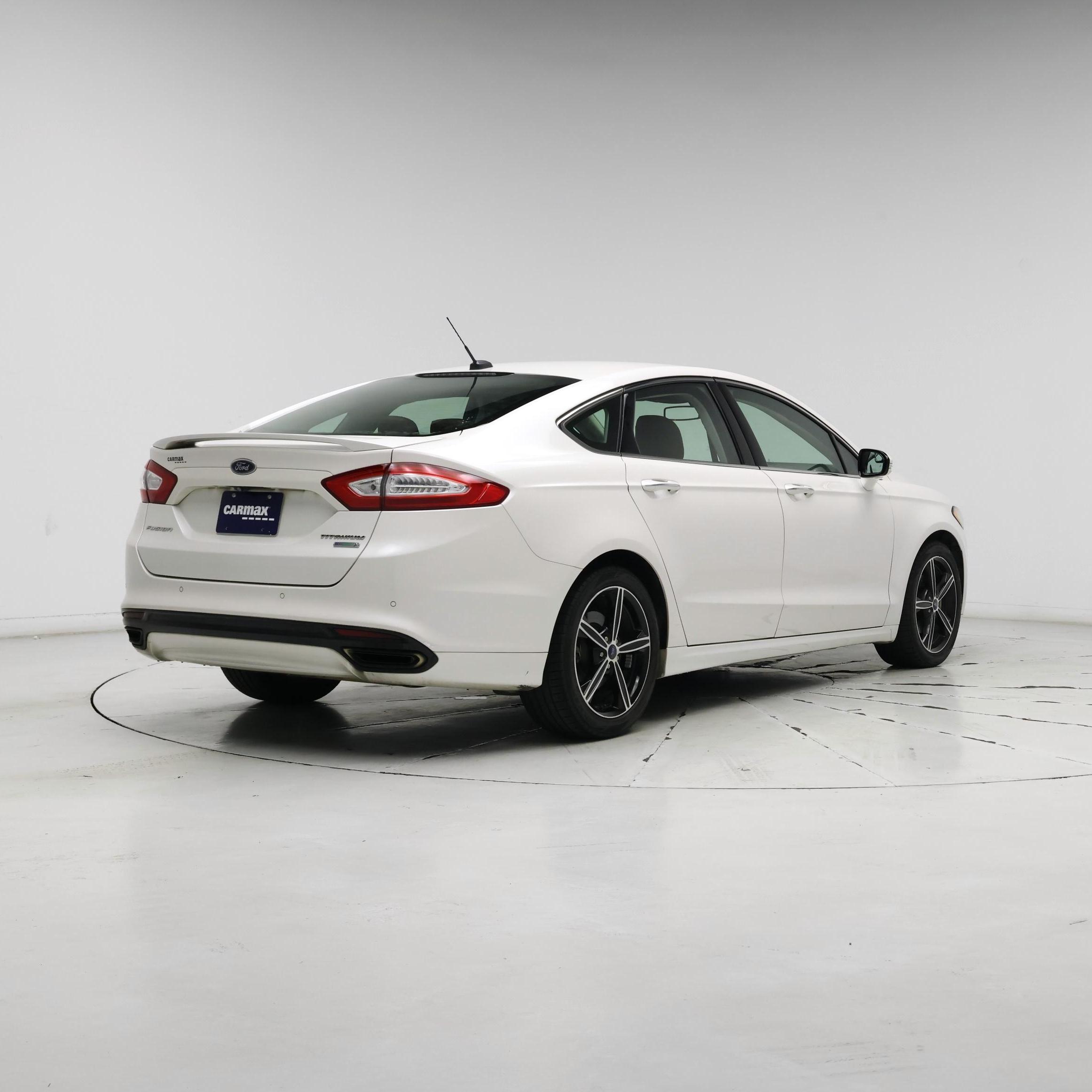 Thumbnail: 2015 Ford Fusion - 8