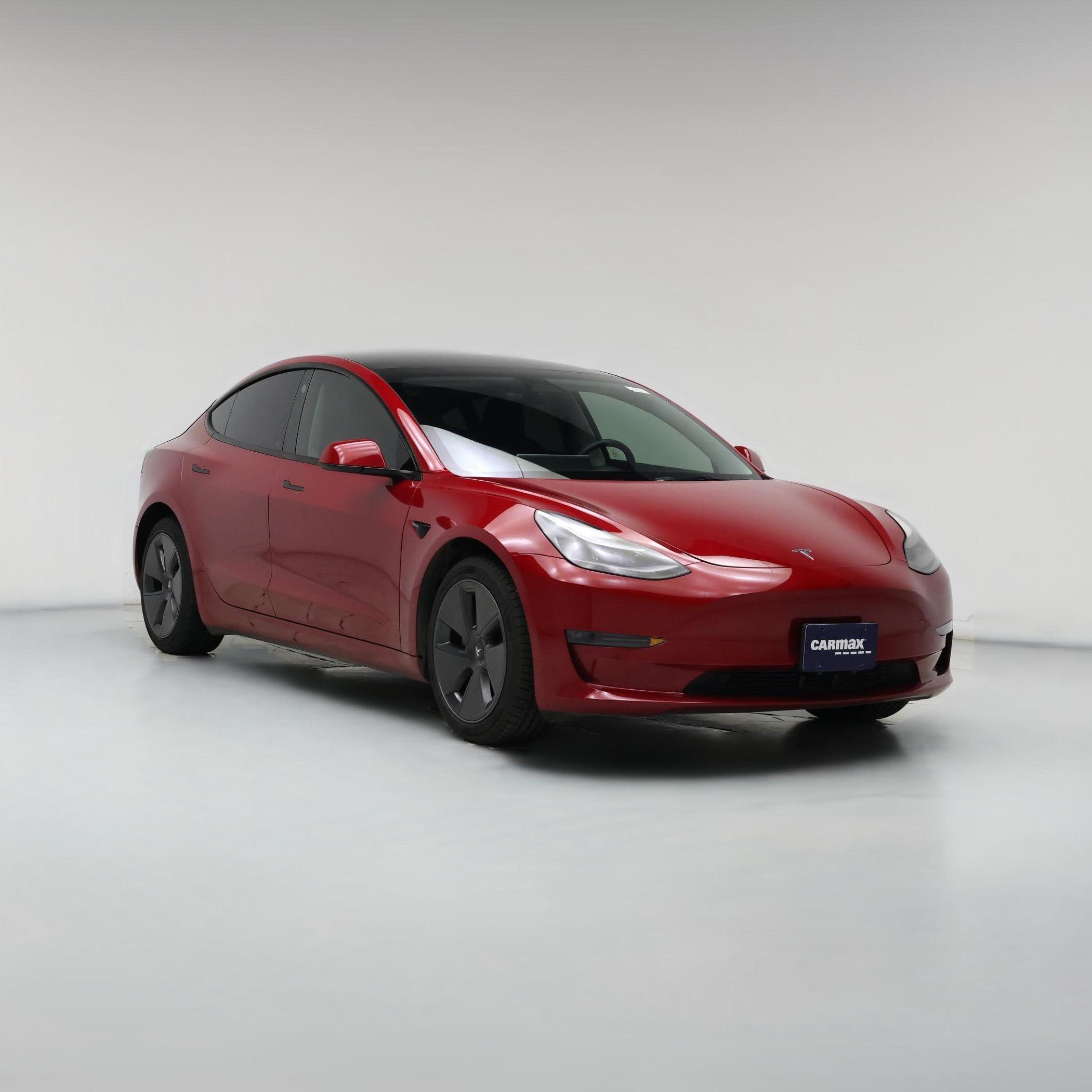 Thumbnail: 2023 Tesla Model 3 - 1