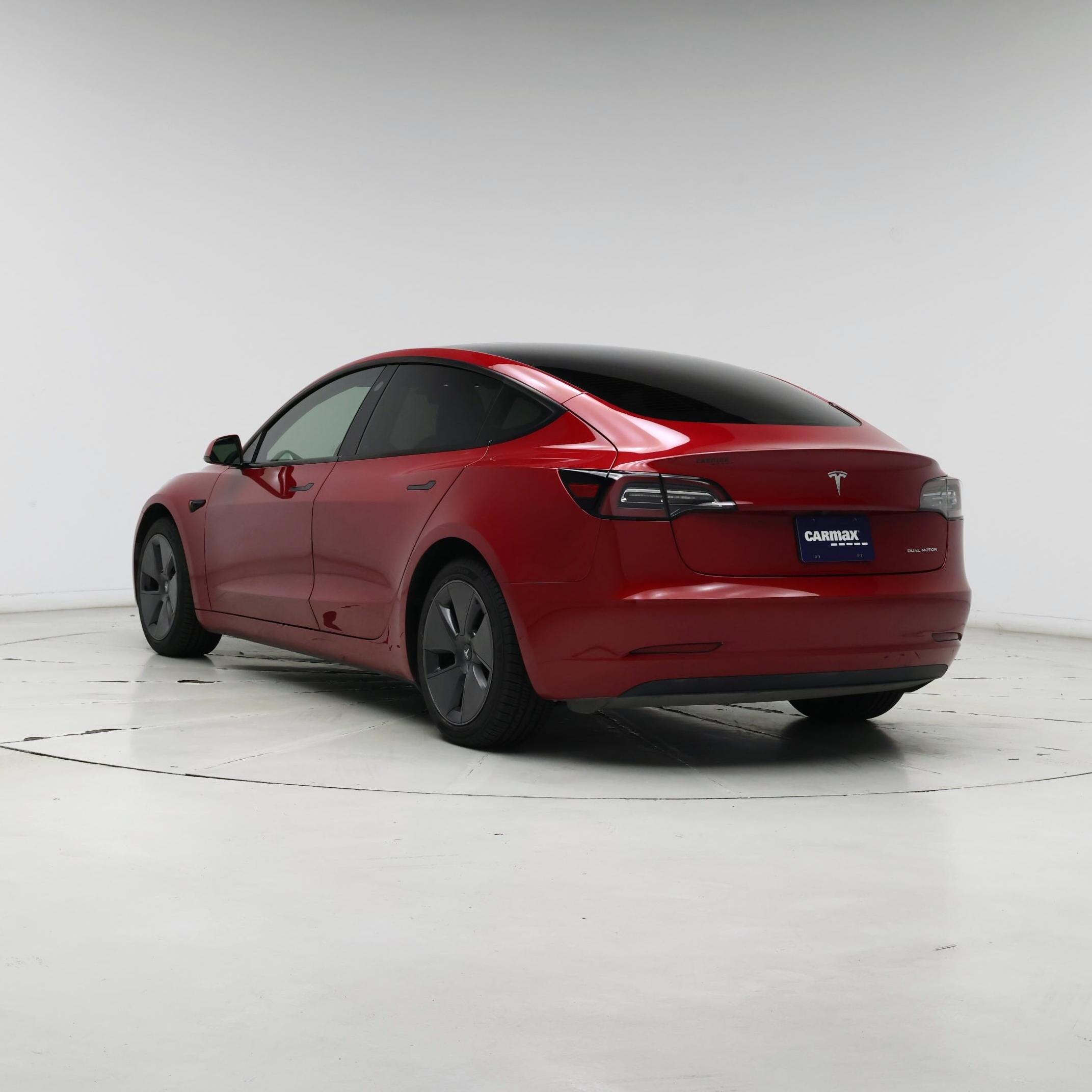 Thumbnail: 2023 Tesla Model 3 - 2