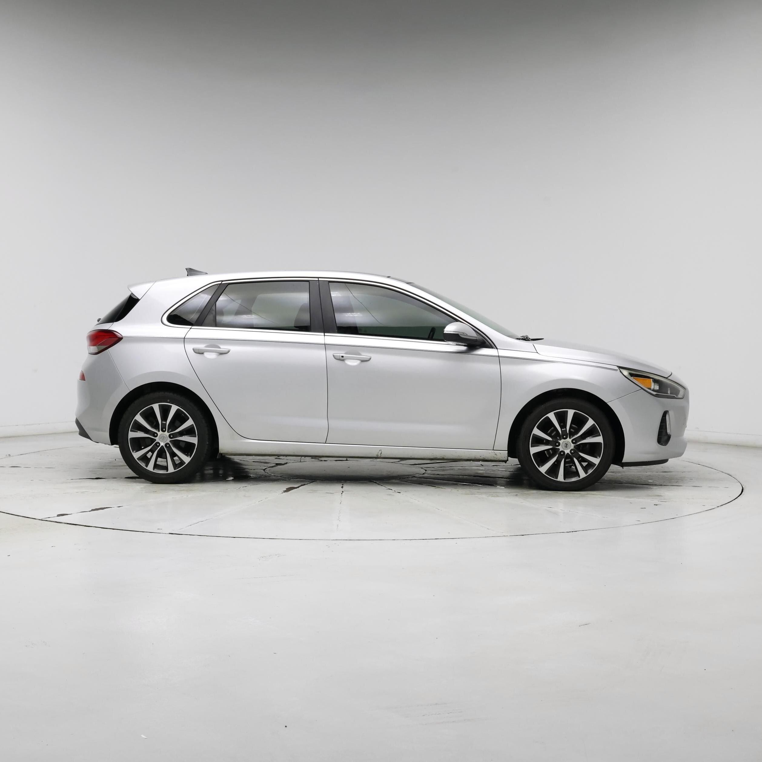 Thumbnail: 2018 Hyundai Elantra - 7