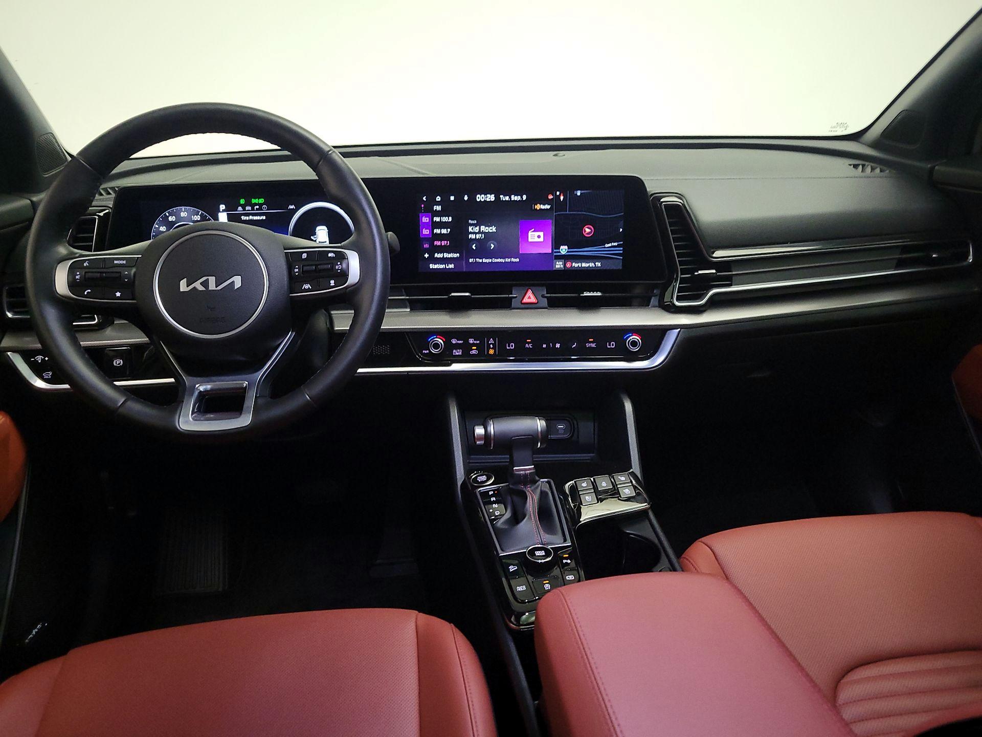 Thumbnail: 2023 Kia Sportage - 9