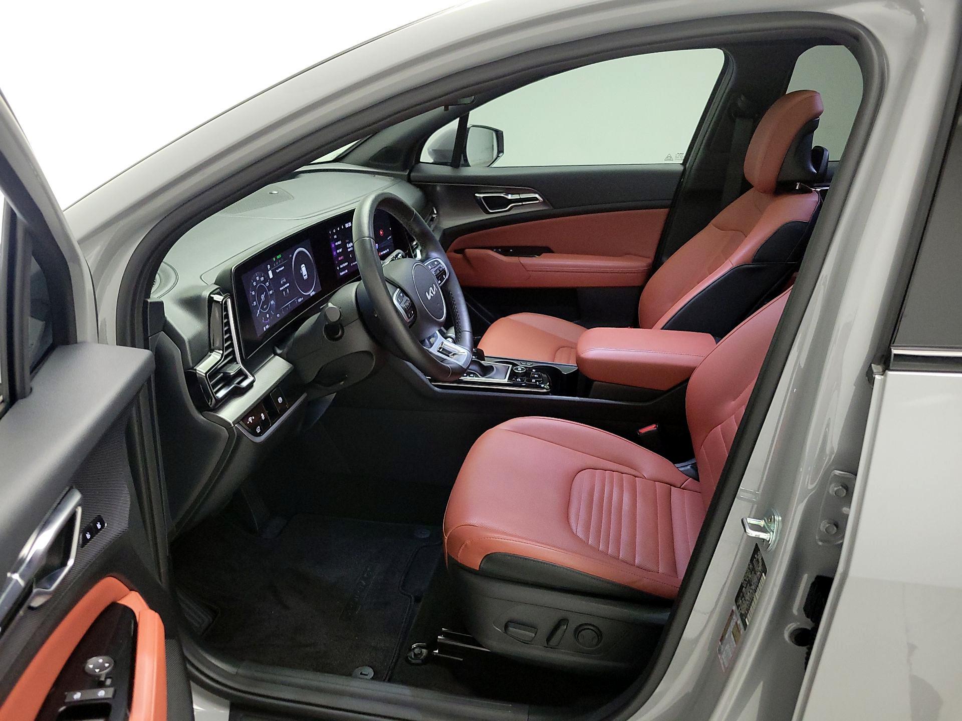 Thumbnail: 2023 Kia Sportage - 11