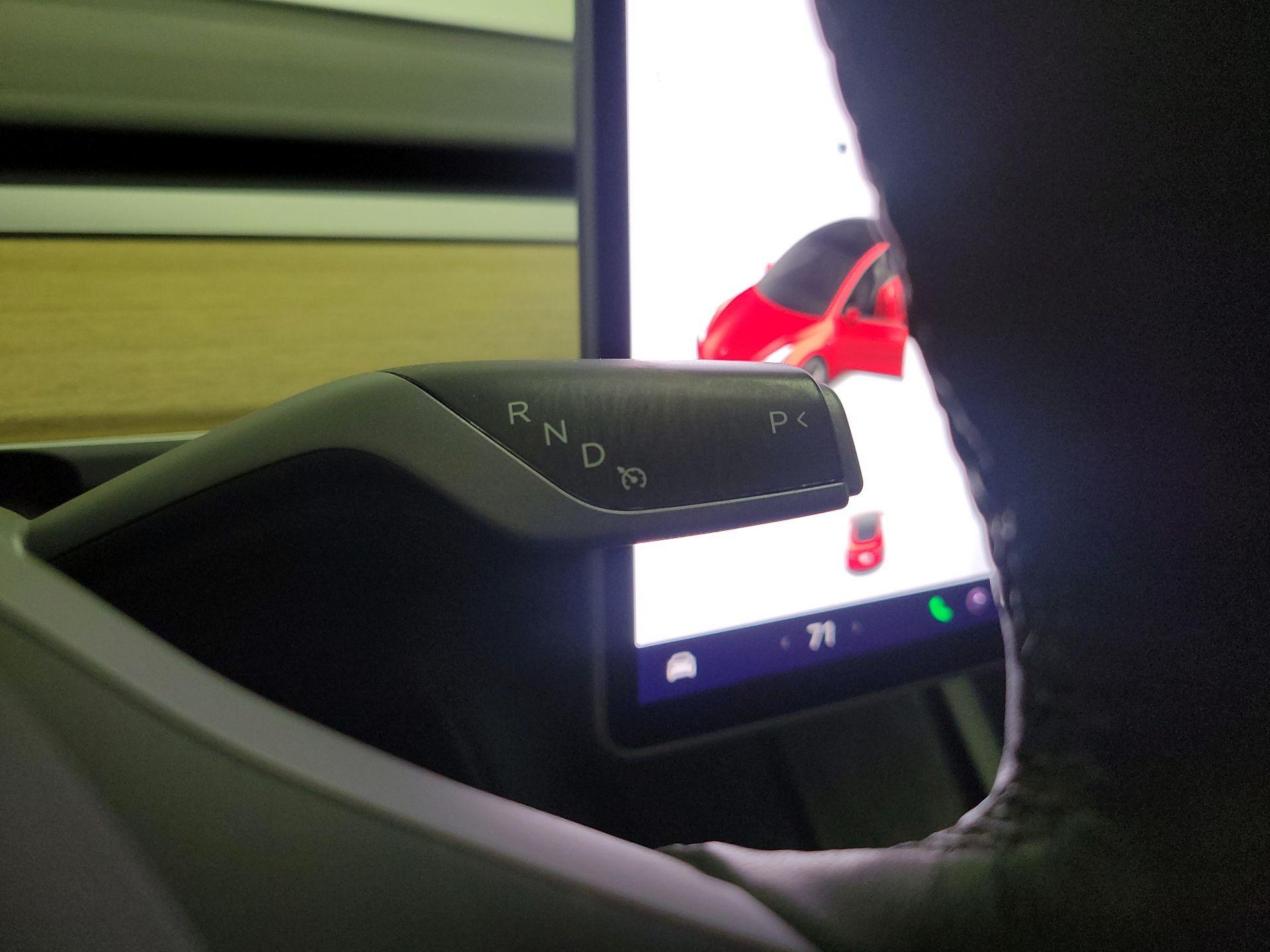 Thumbnail: 2021 Tesla Model 3 - 17