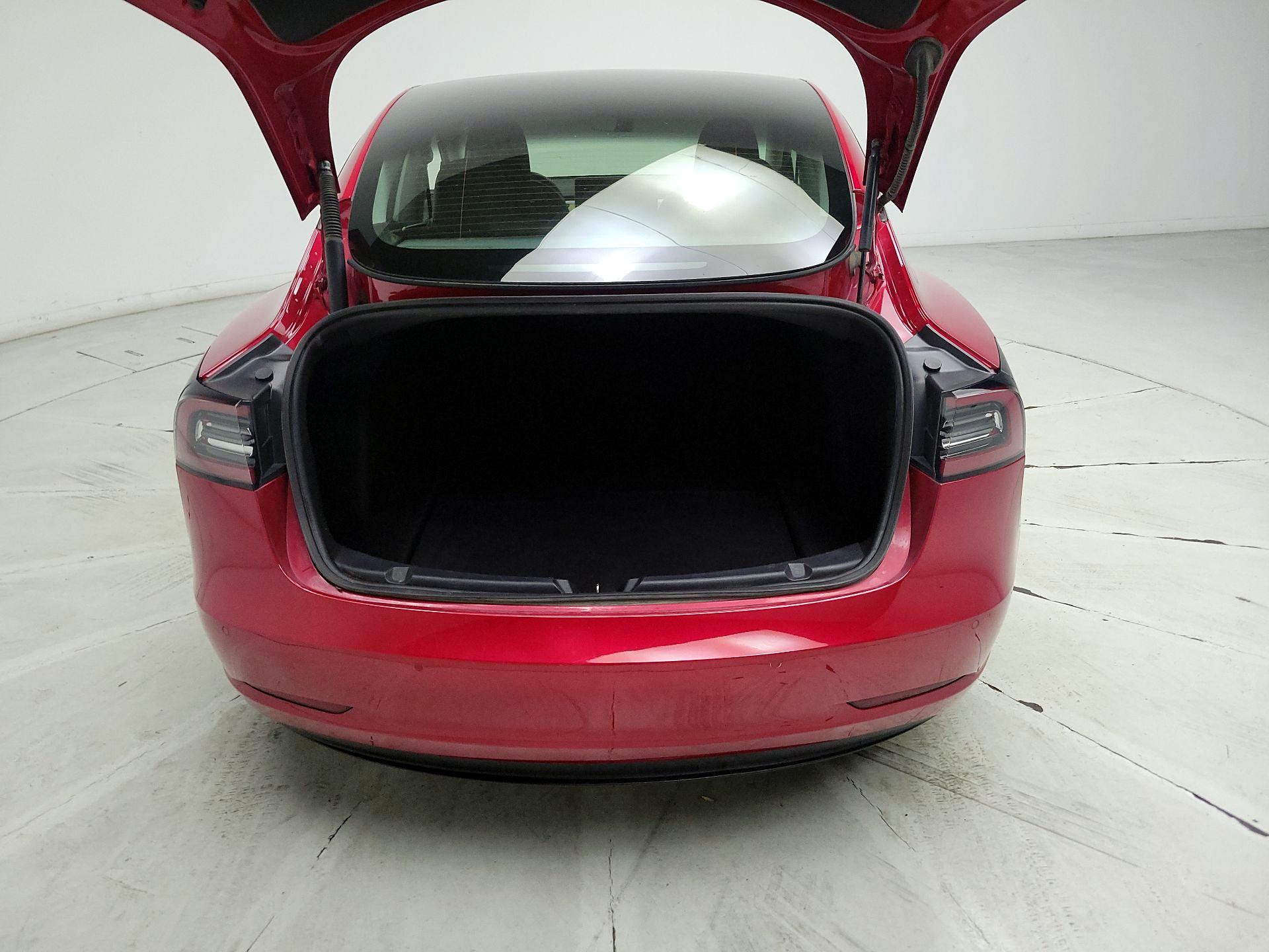 Thumbnail: 2021 Tesla Model 3 - 20