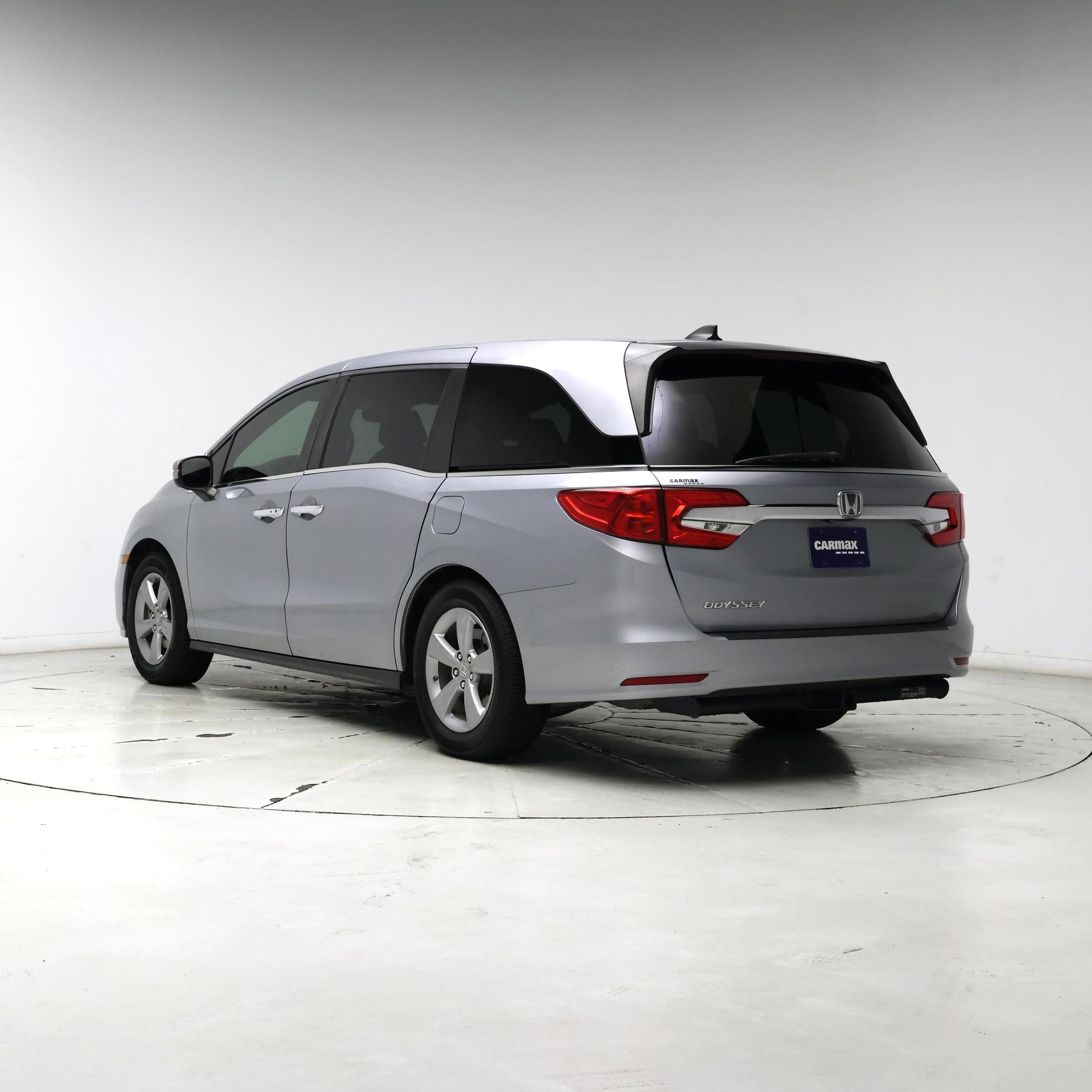Thumbnail: 2018 Honda Odyssey - 2