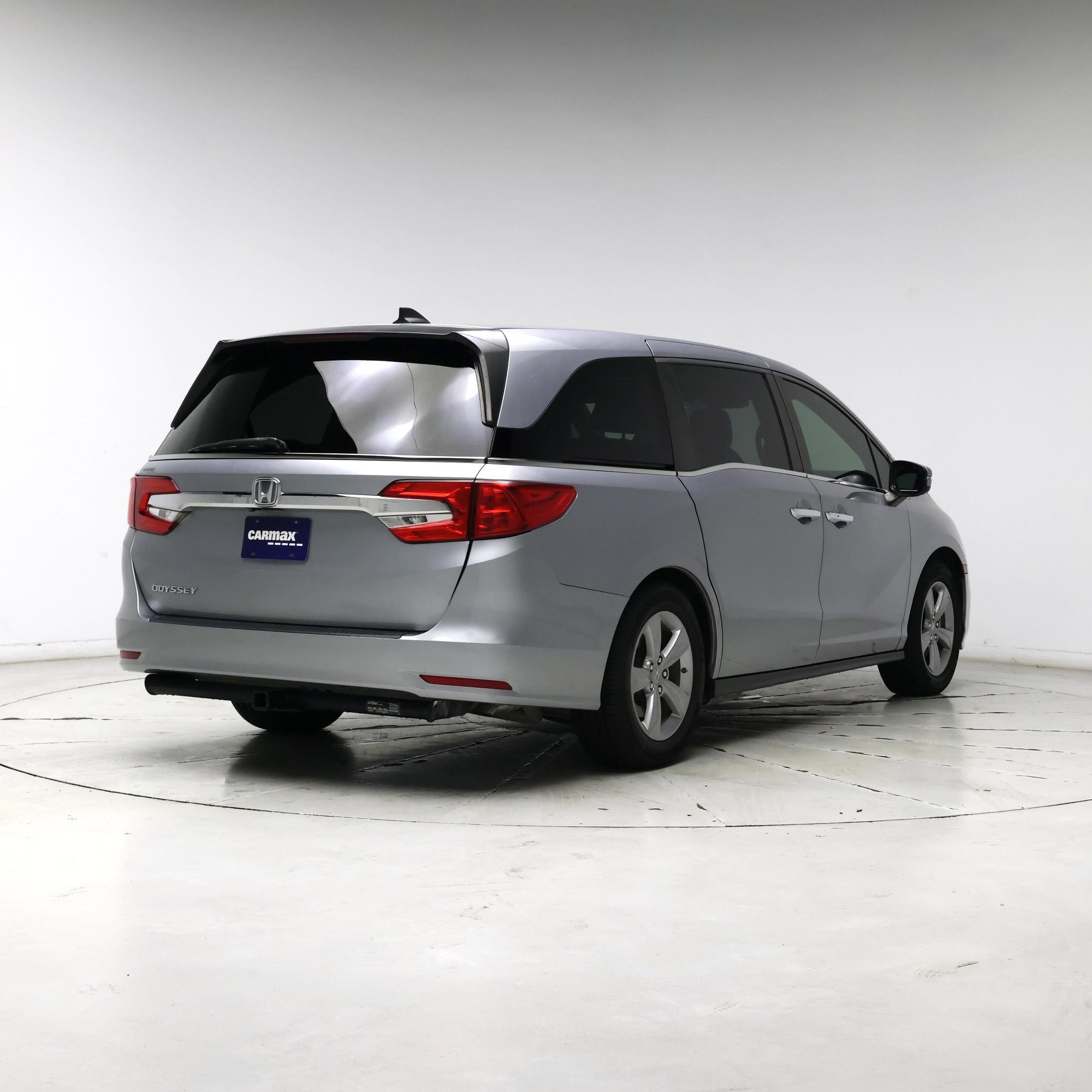 Thumbnail: 2018 Honda Odyssey - 8