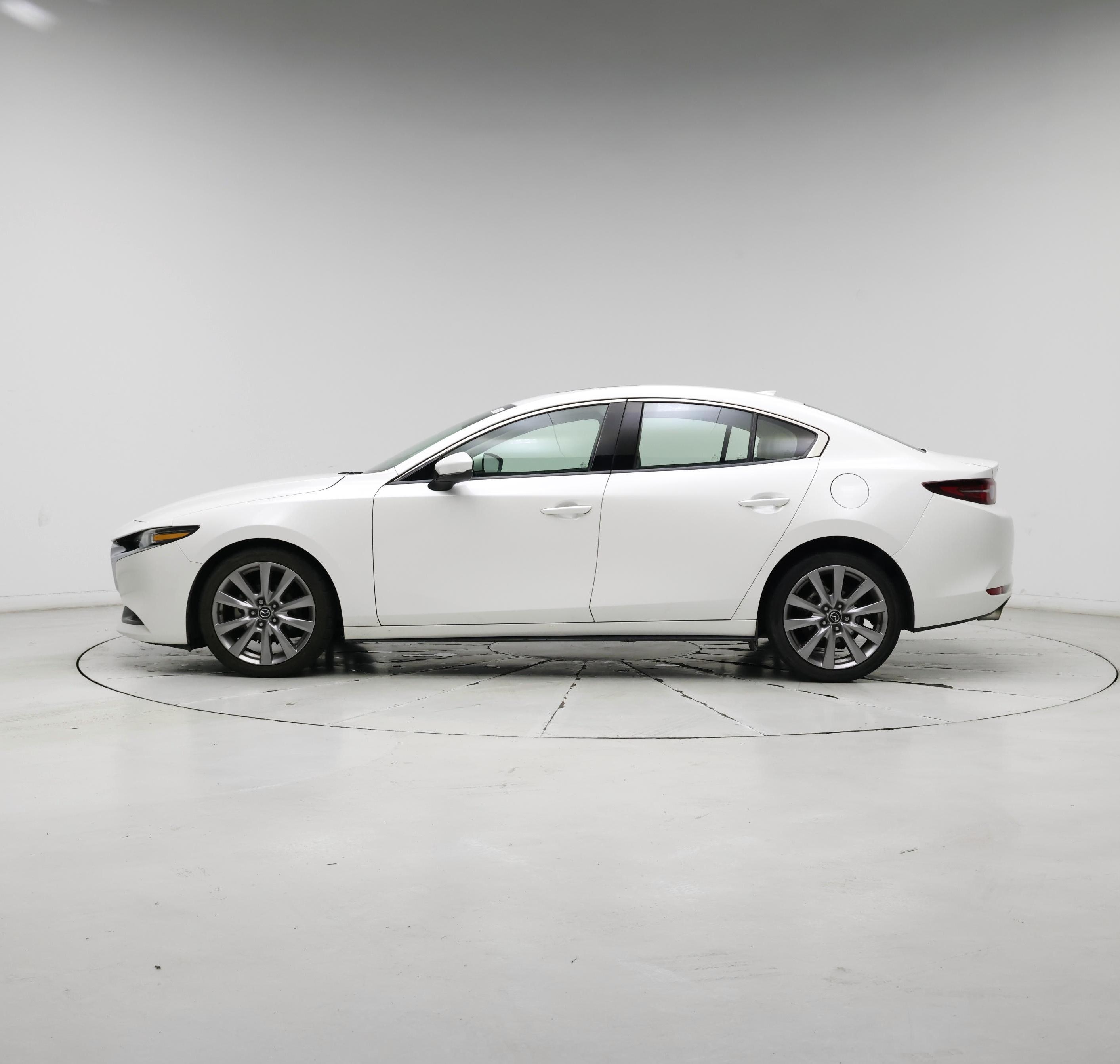Thumbnail: 2019 Mazda Mazda3 - 3