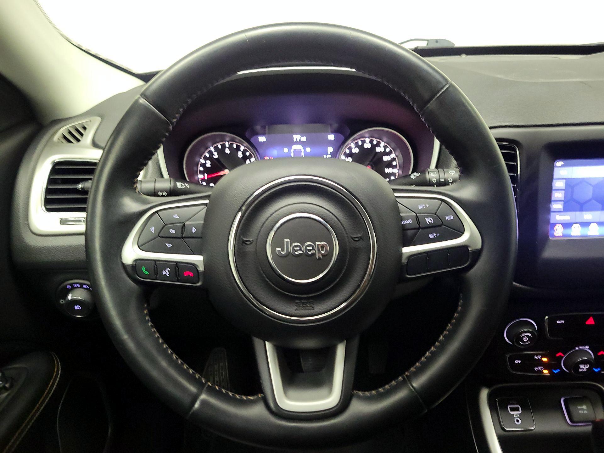 Thumbnail: 2018 Jeep Compass - 10