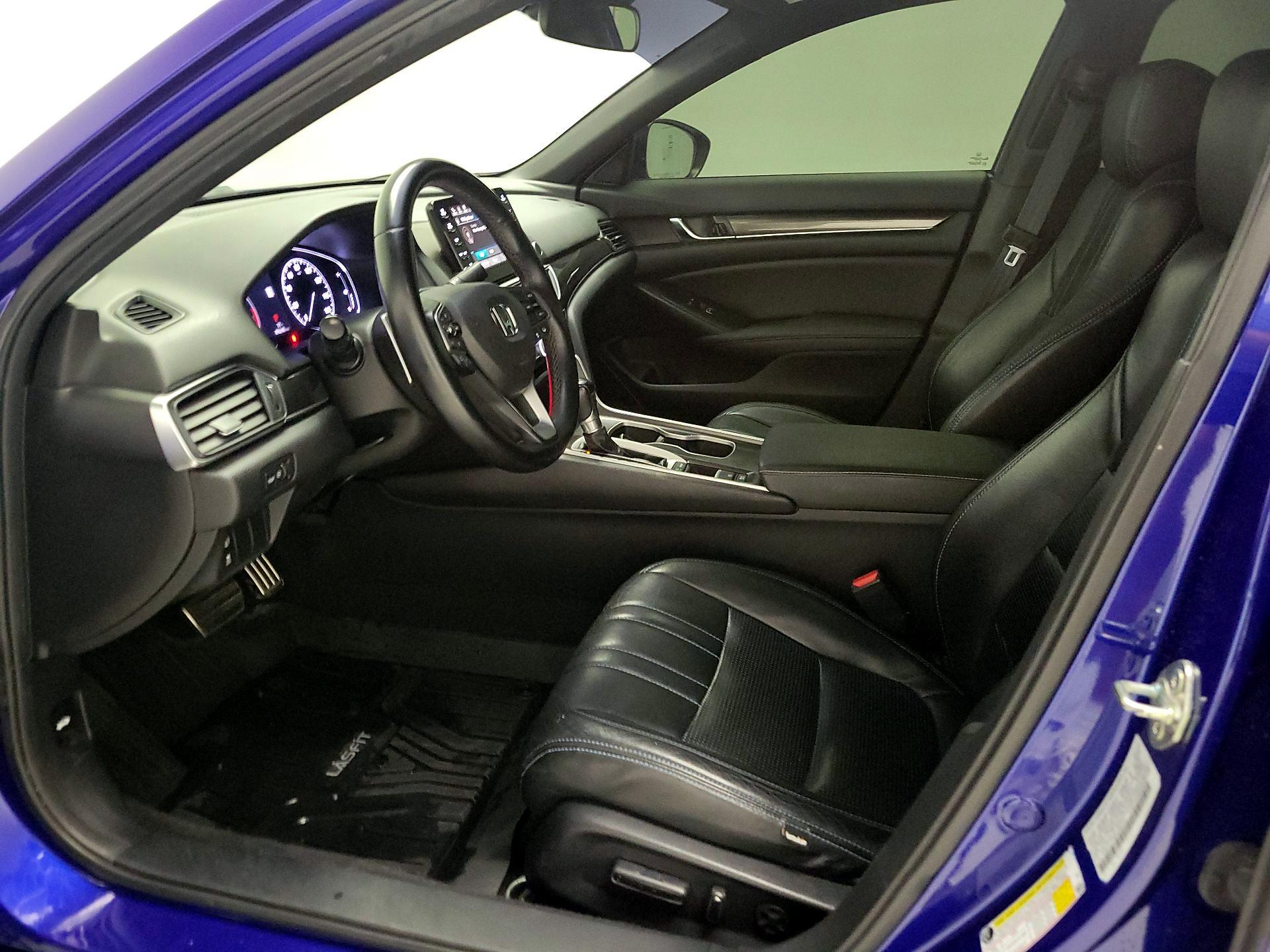 Thumbnail: 2019 Honda Accord - 11