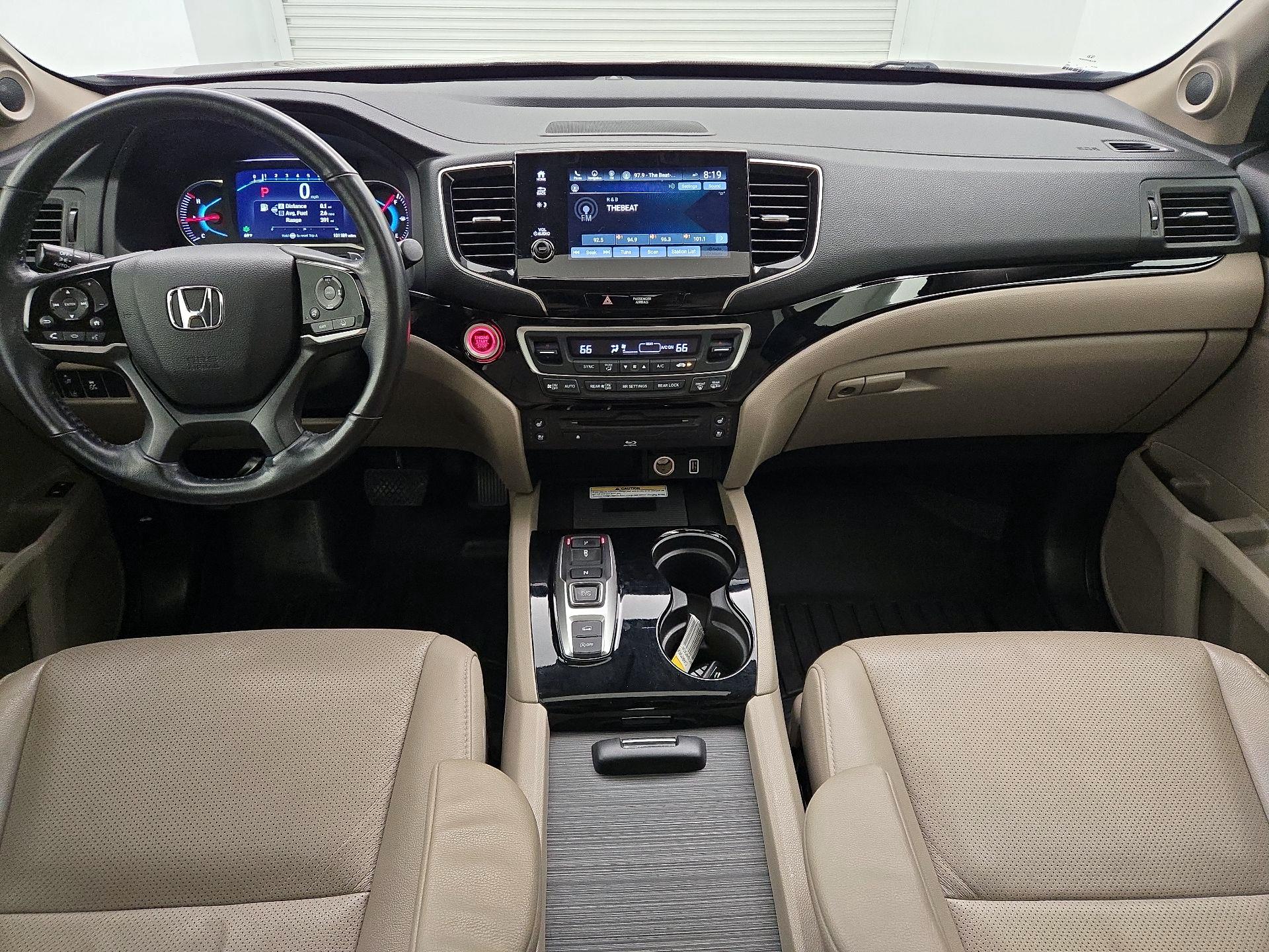 Thumbnail: 2019 Honda Pilot - 9