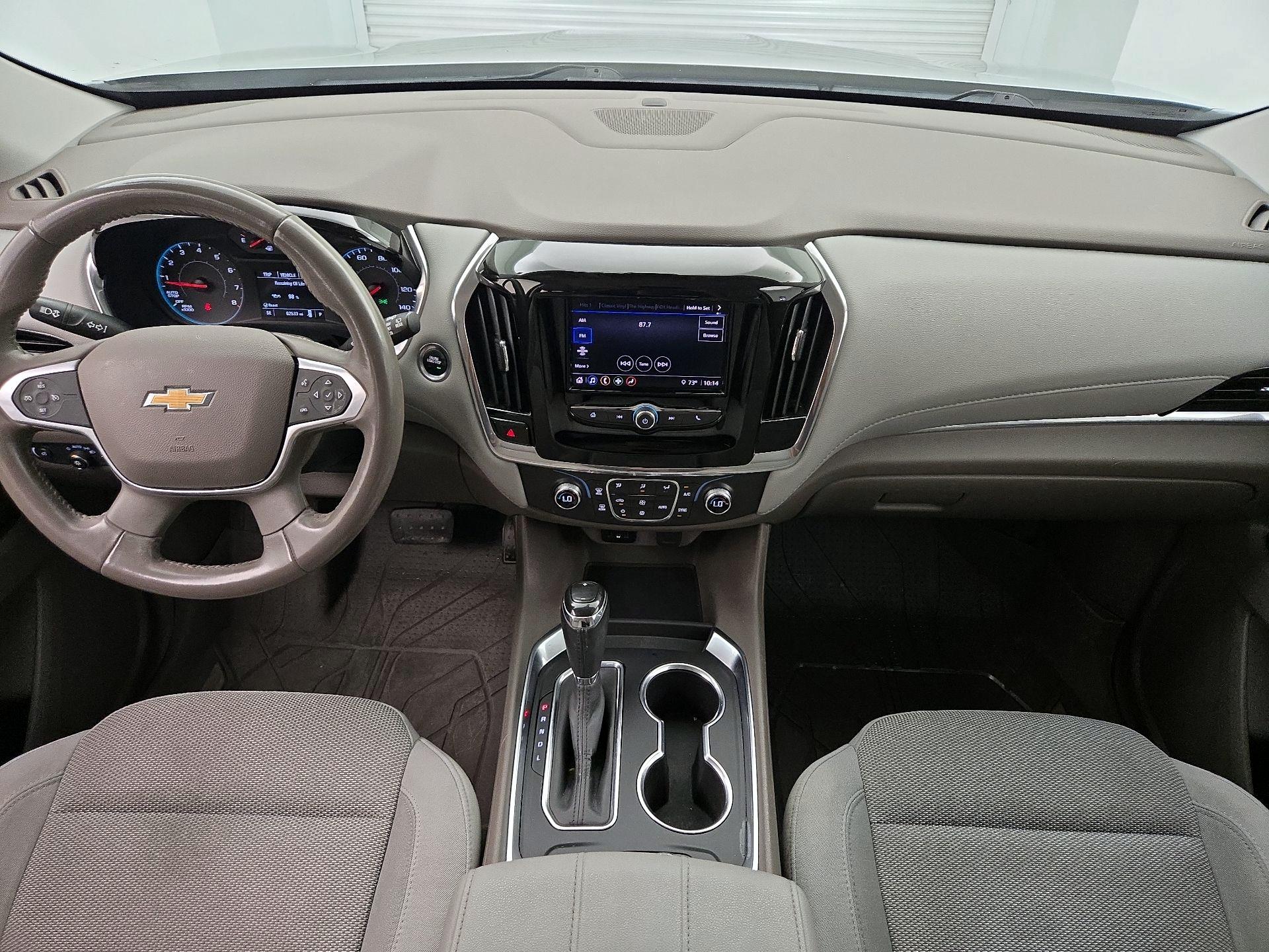 Thumbnail: 2020 Chevrolet Traverse - 9