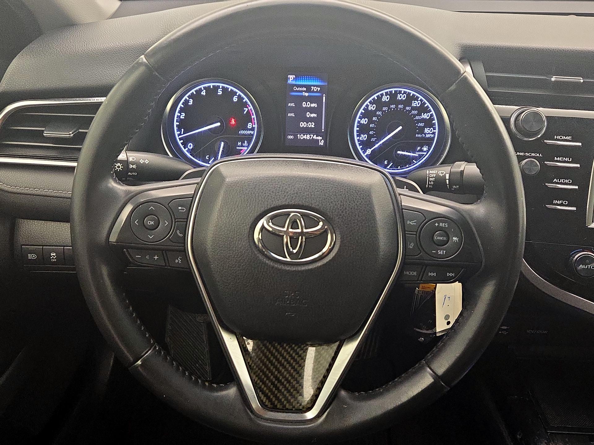 Thumbnail: 2018 Toyota Camry - 10