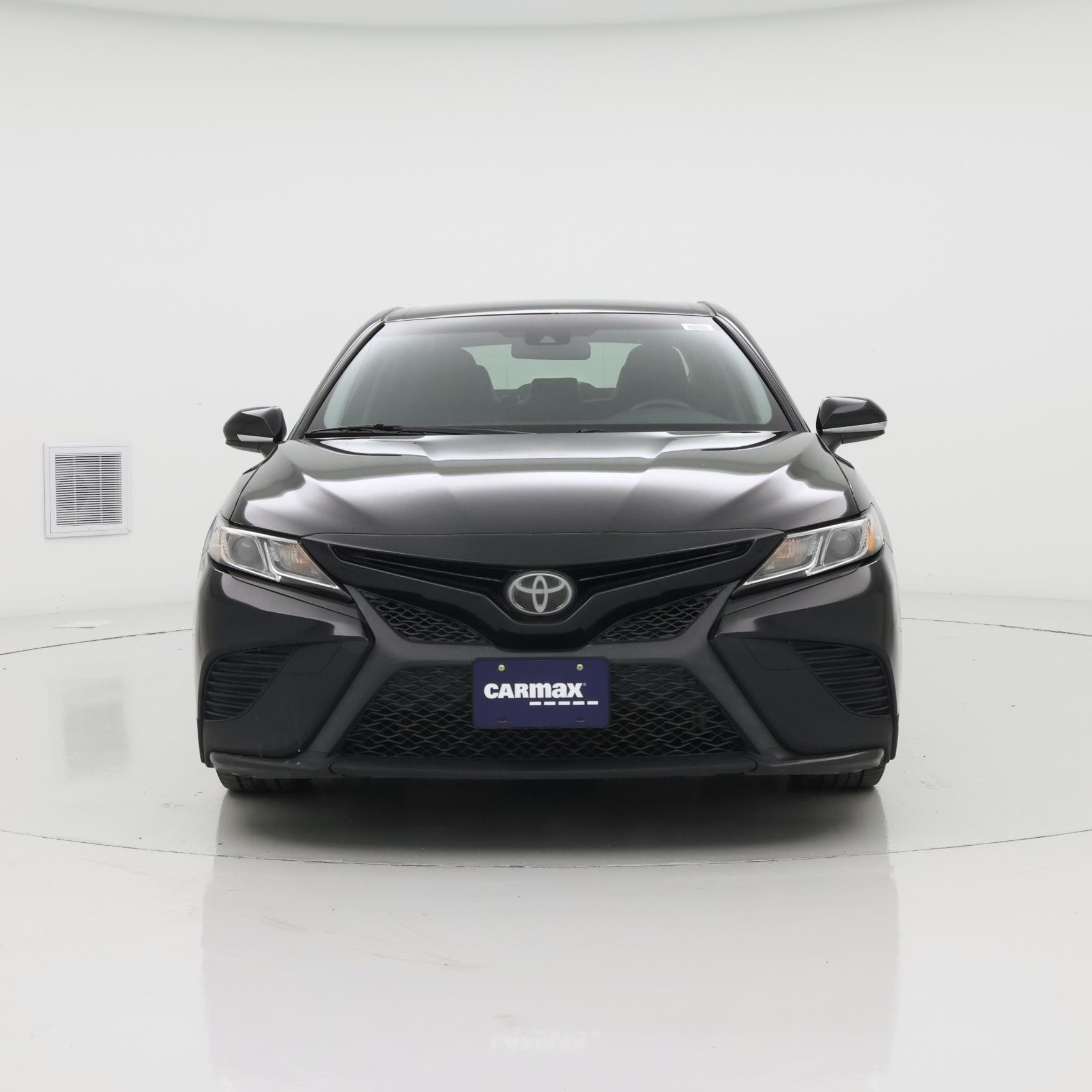 Thumbnail: 2018 Toyota Camry - 5