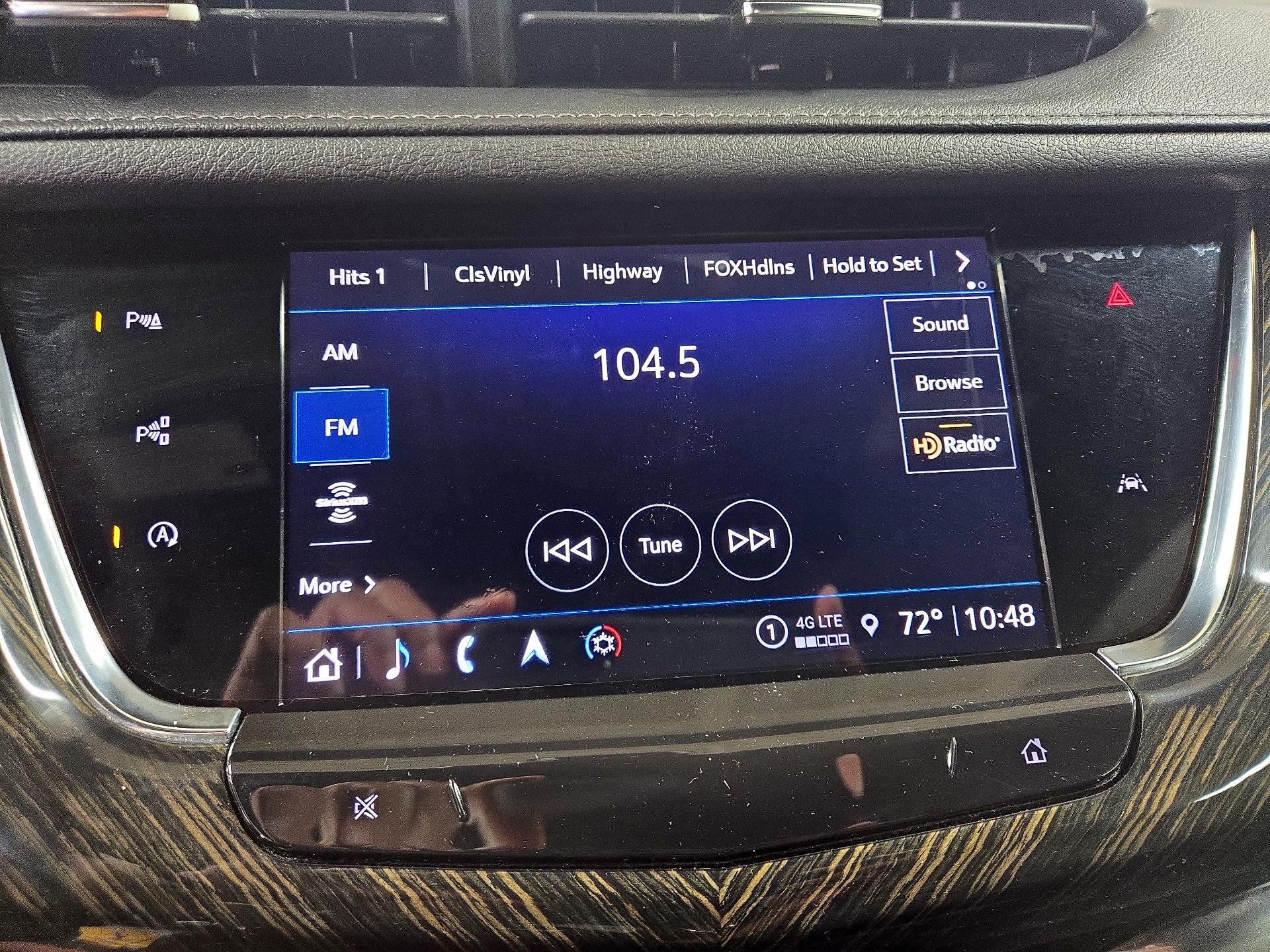 Thumbnail: 2022 Cadillac XT6 - 15