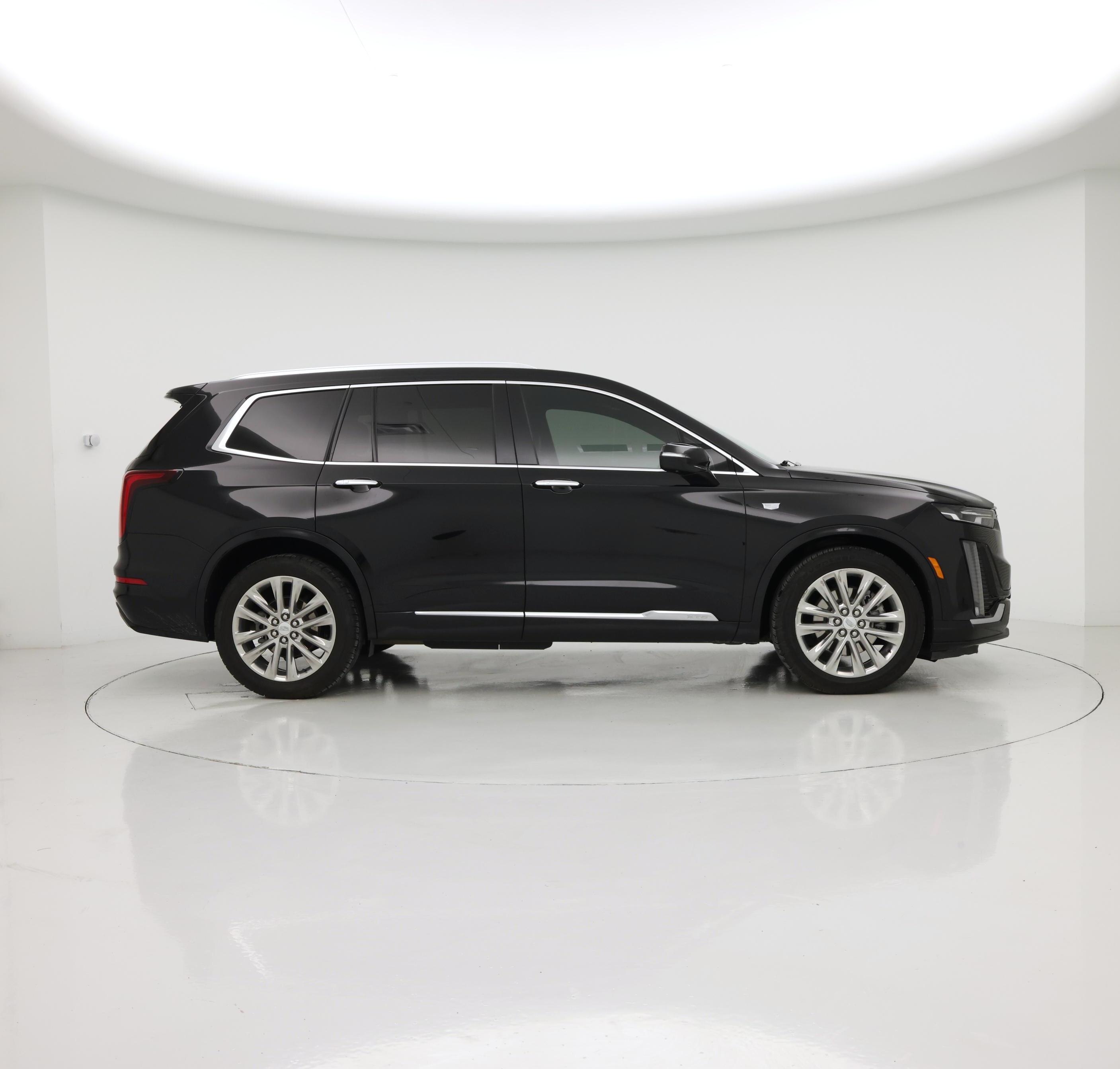 Thumbnail: 2022 Cadillac XT6 - 7