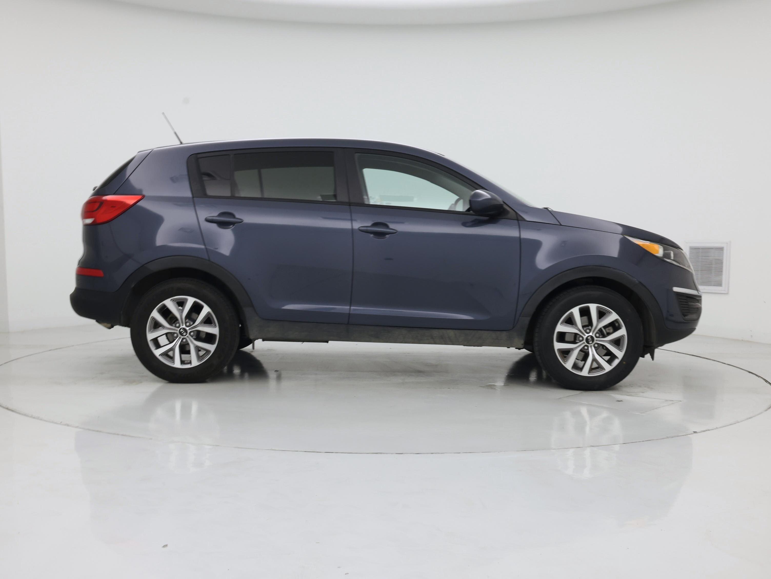 Thumbnail: 2016 Kia Sportage - 7