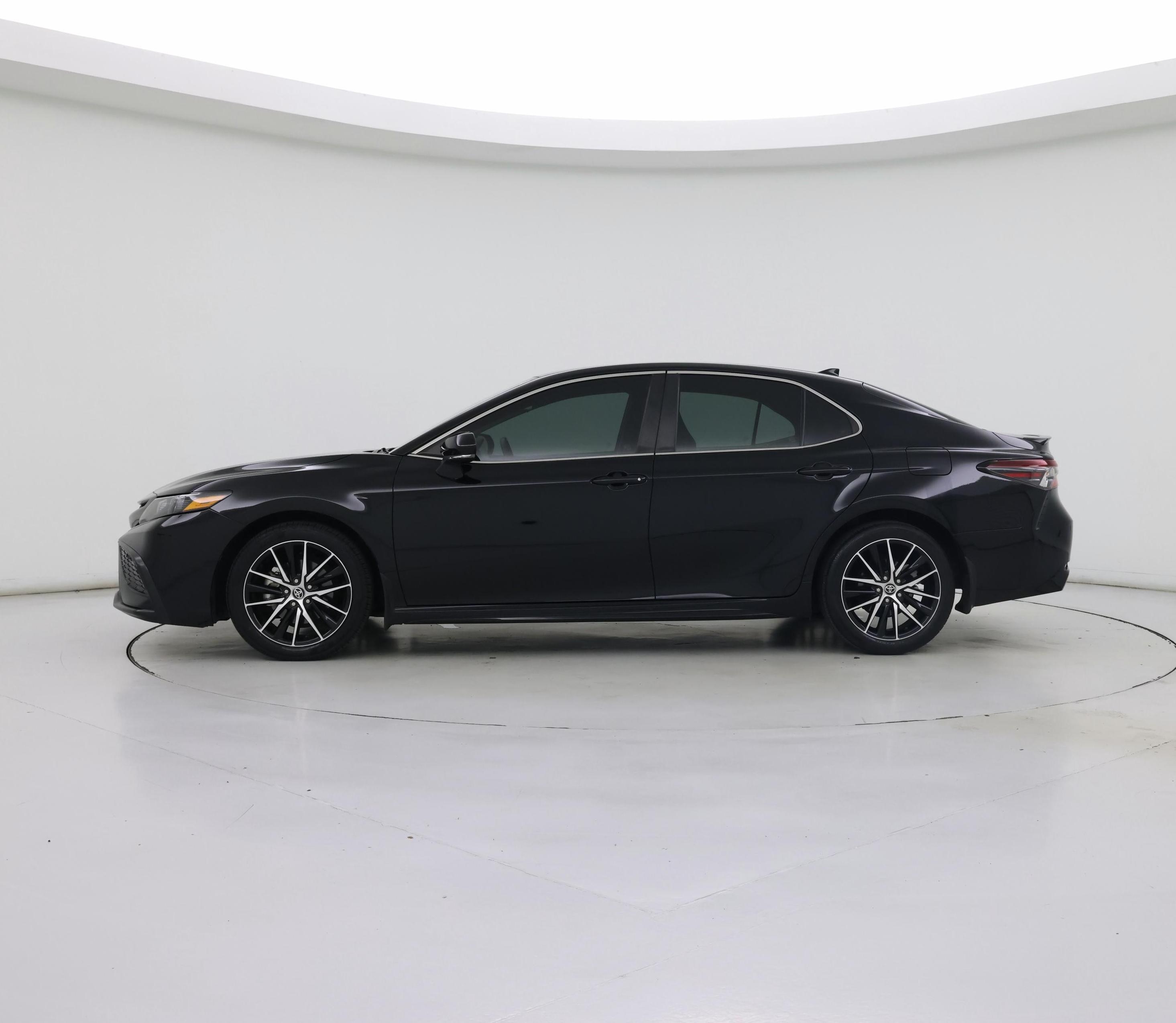 Thumbnail: 2023 Toyota Camry - 3