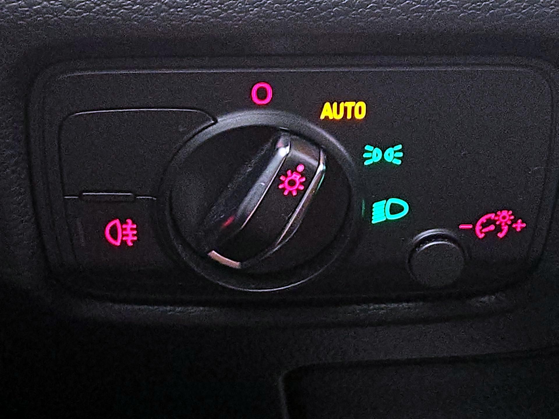 Thumbnail: 2015 Audi A3 - 13