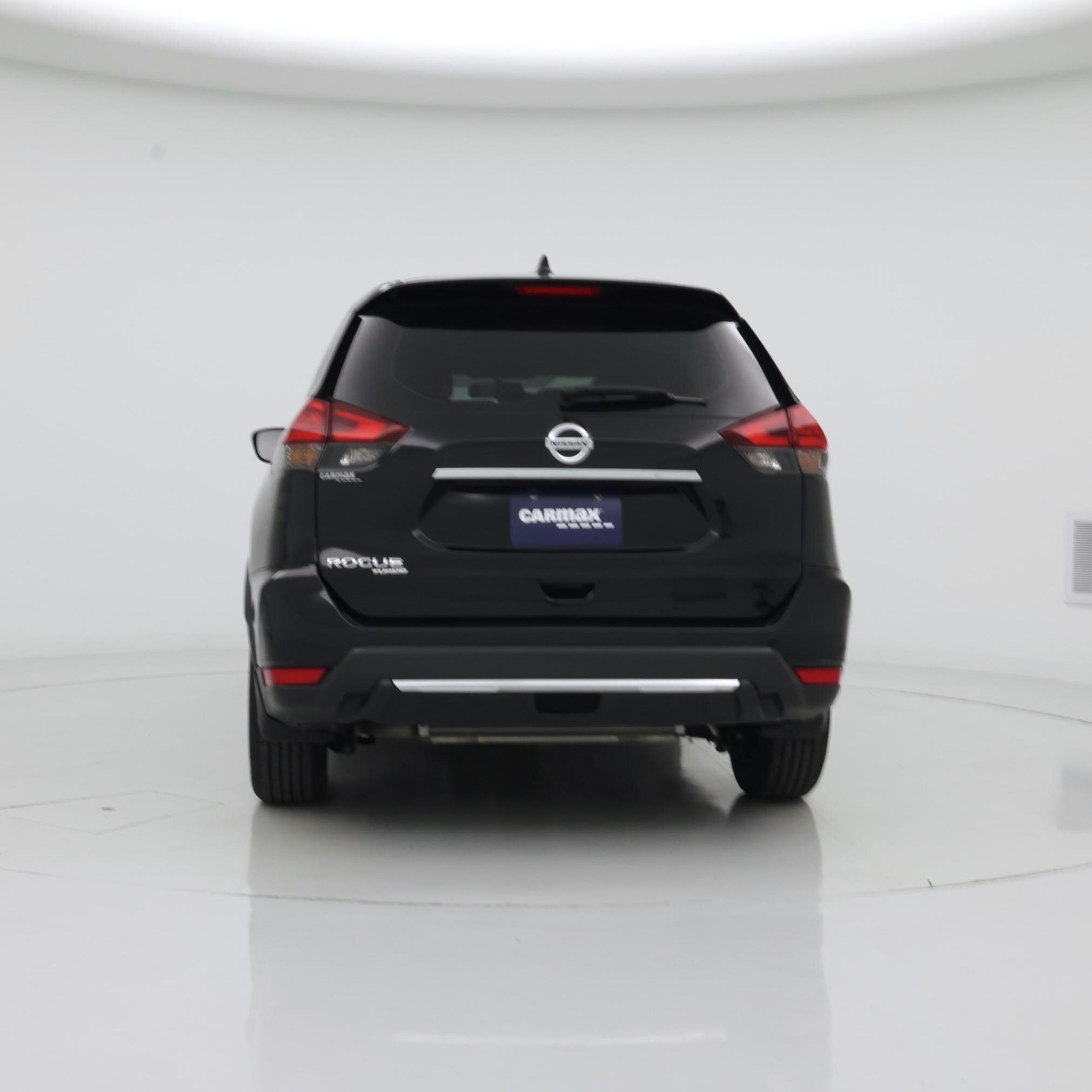 Thumbnail: 2017 Nissan Rogue - 6