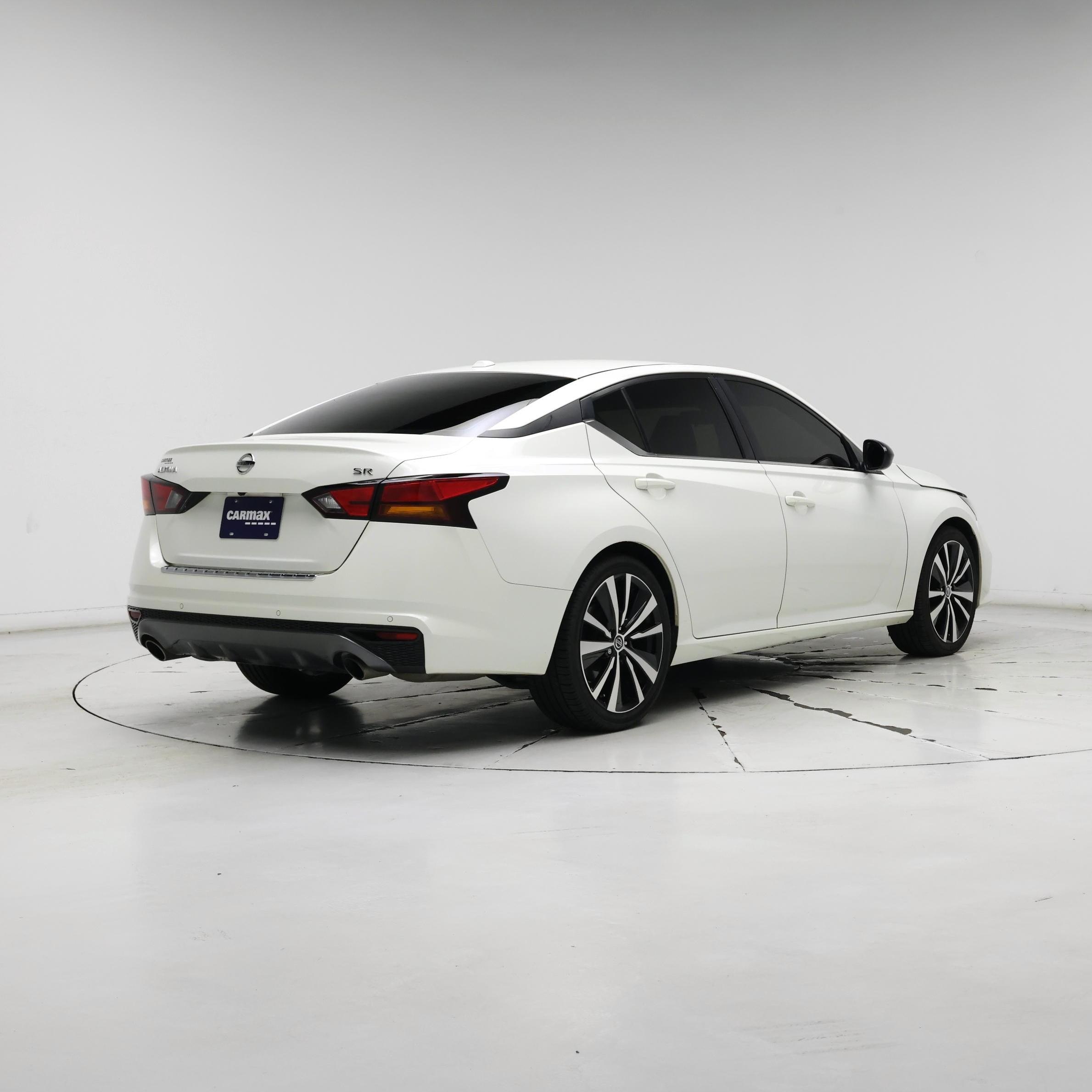 Thumbnail: 2021 Nissan Altima - 8