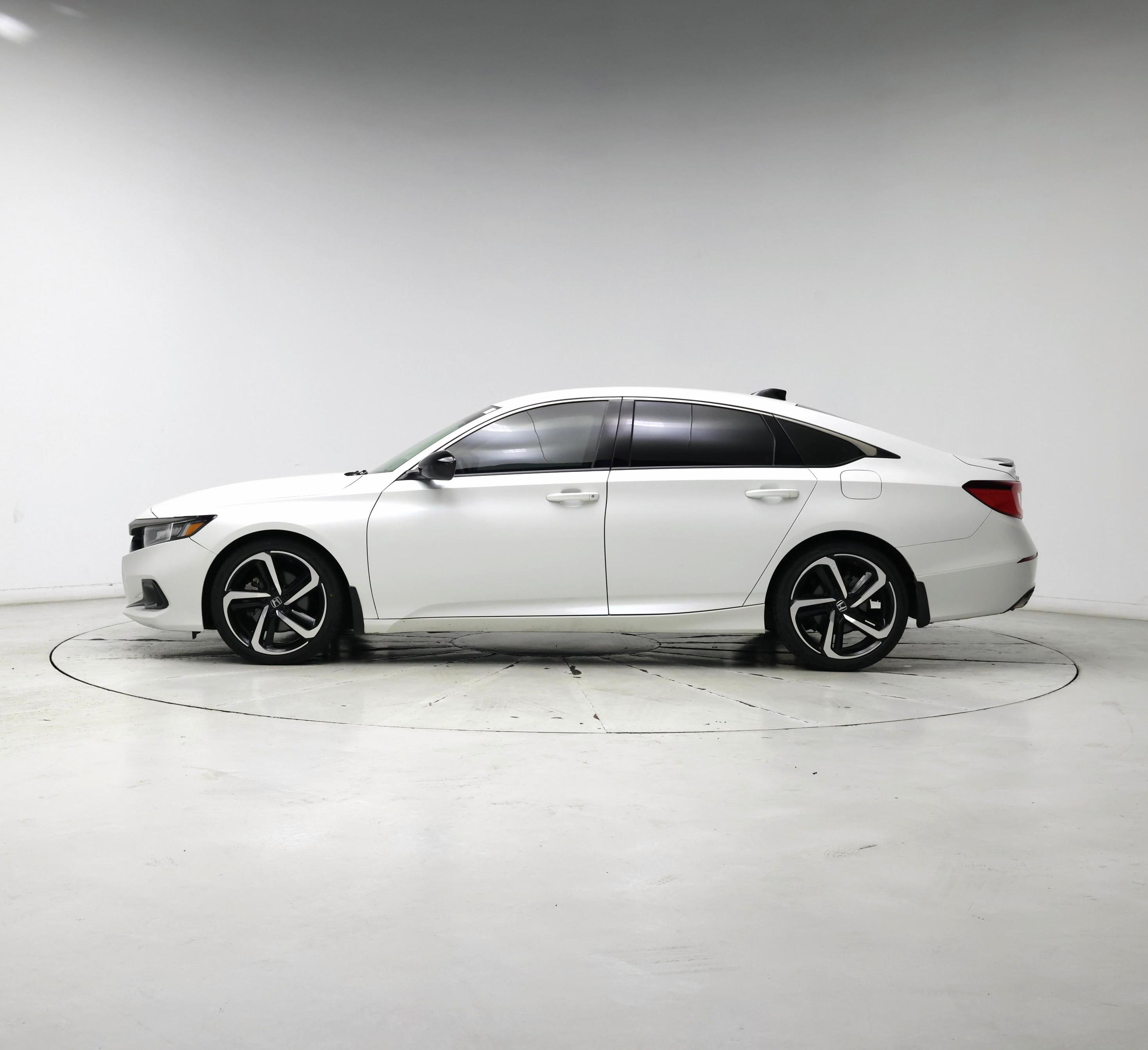 Thumbnail: 2022 Honda Accord - 3