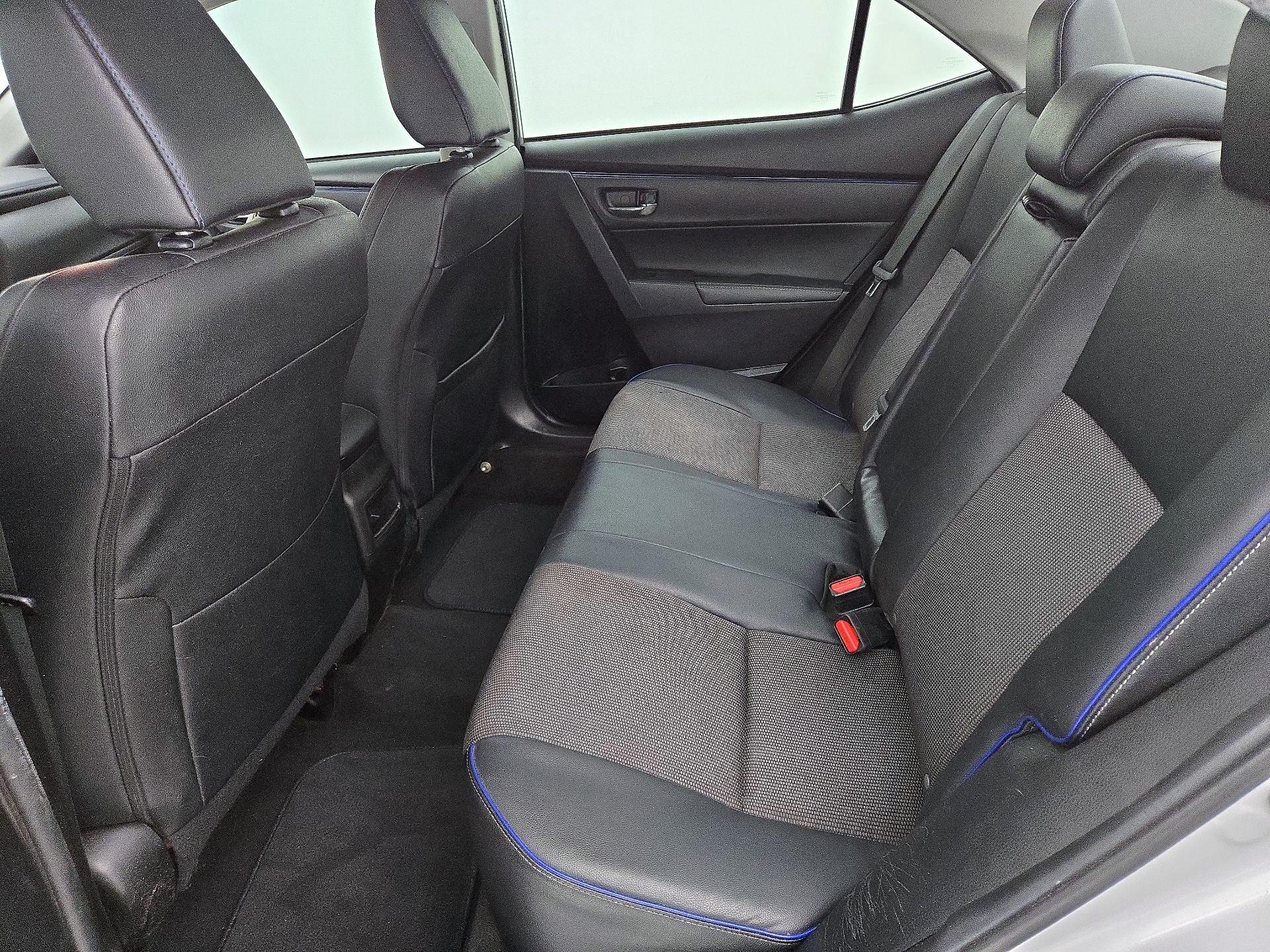 Thumbnail: 2019 Toyota Corolla - 19