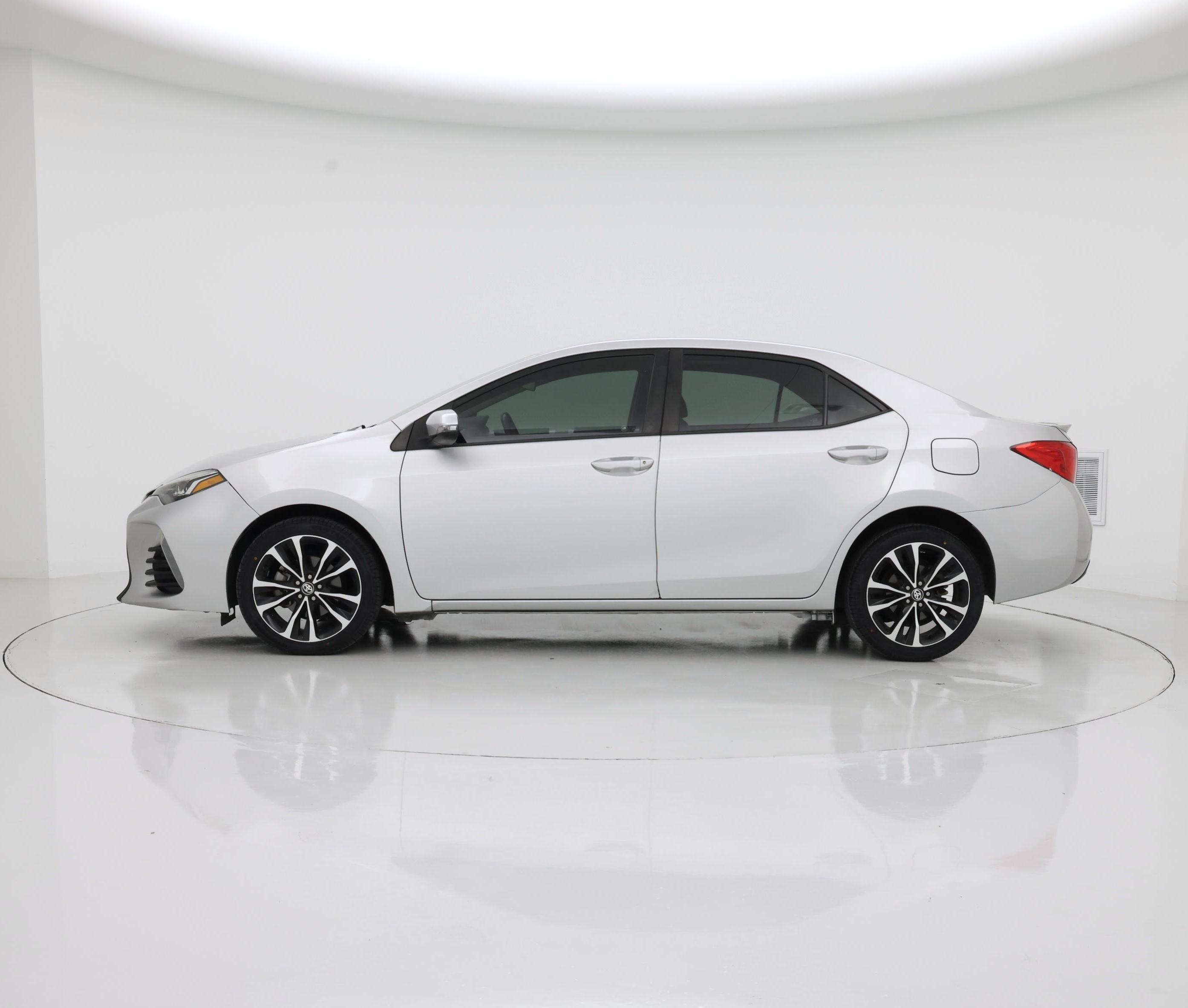Thumbnail: 2019 Toyota Corolla - 3