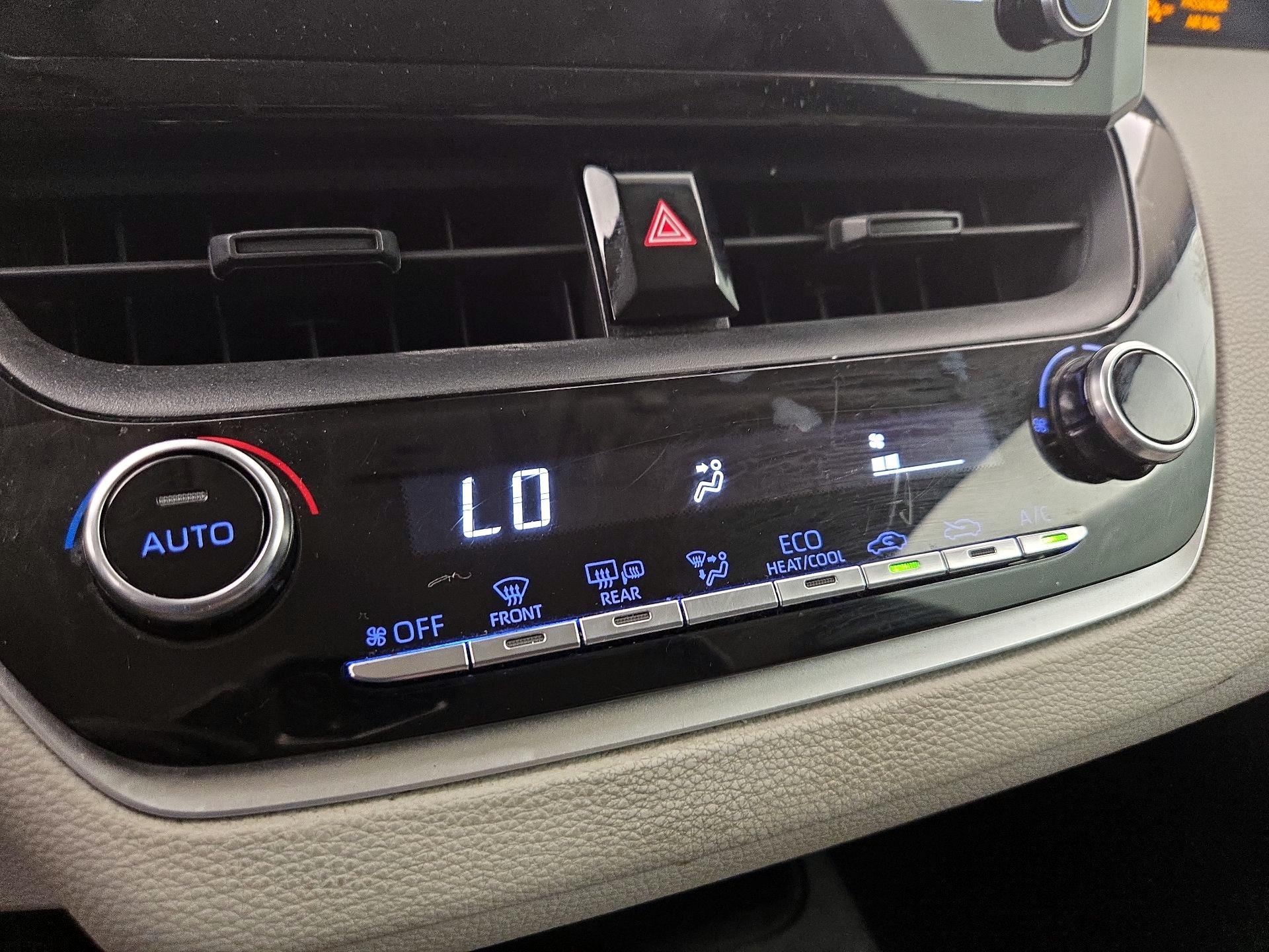 Thumbnail: 2020 Toyota Corolla - 16