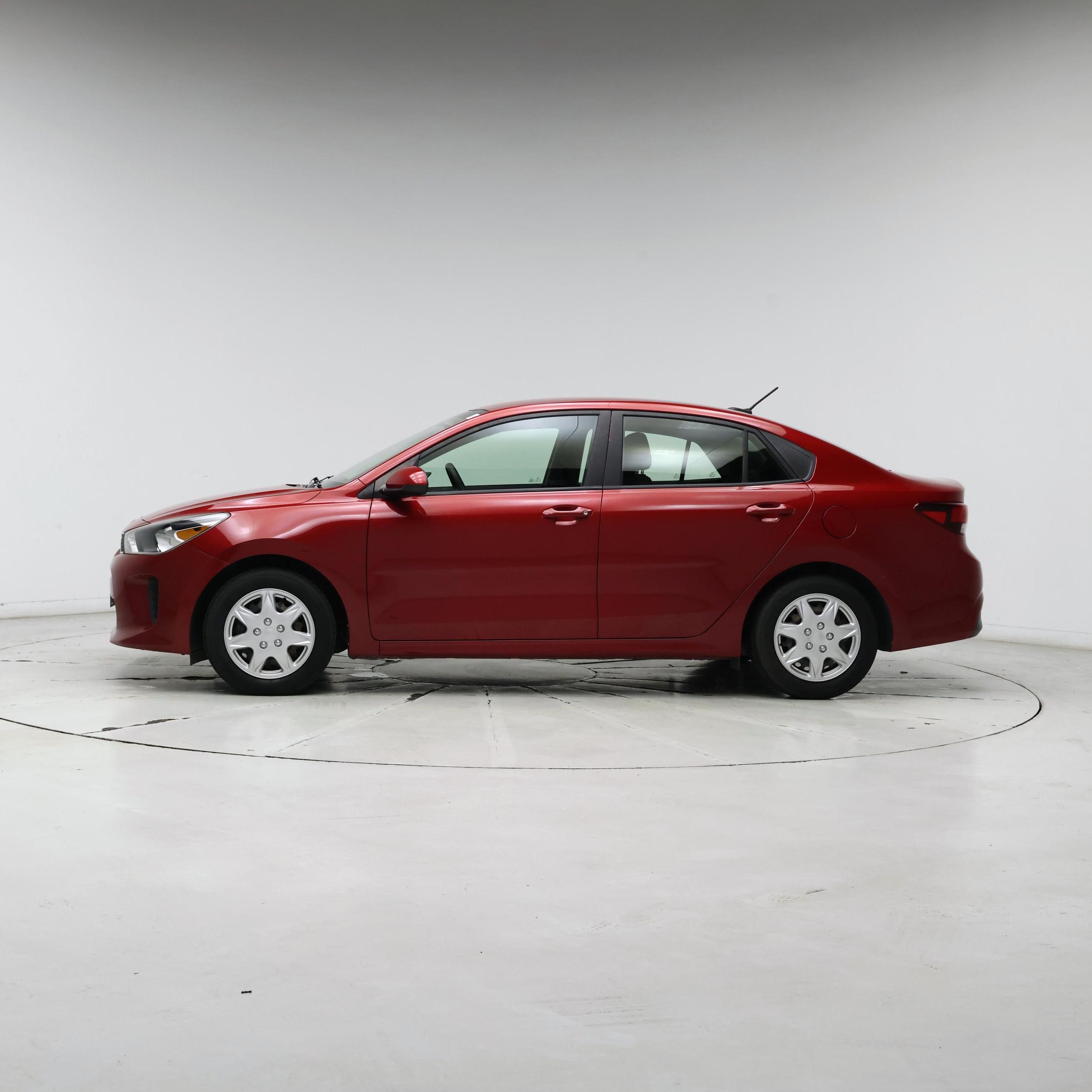Thumbnail: 2019 Kia Rio - 3